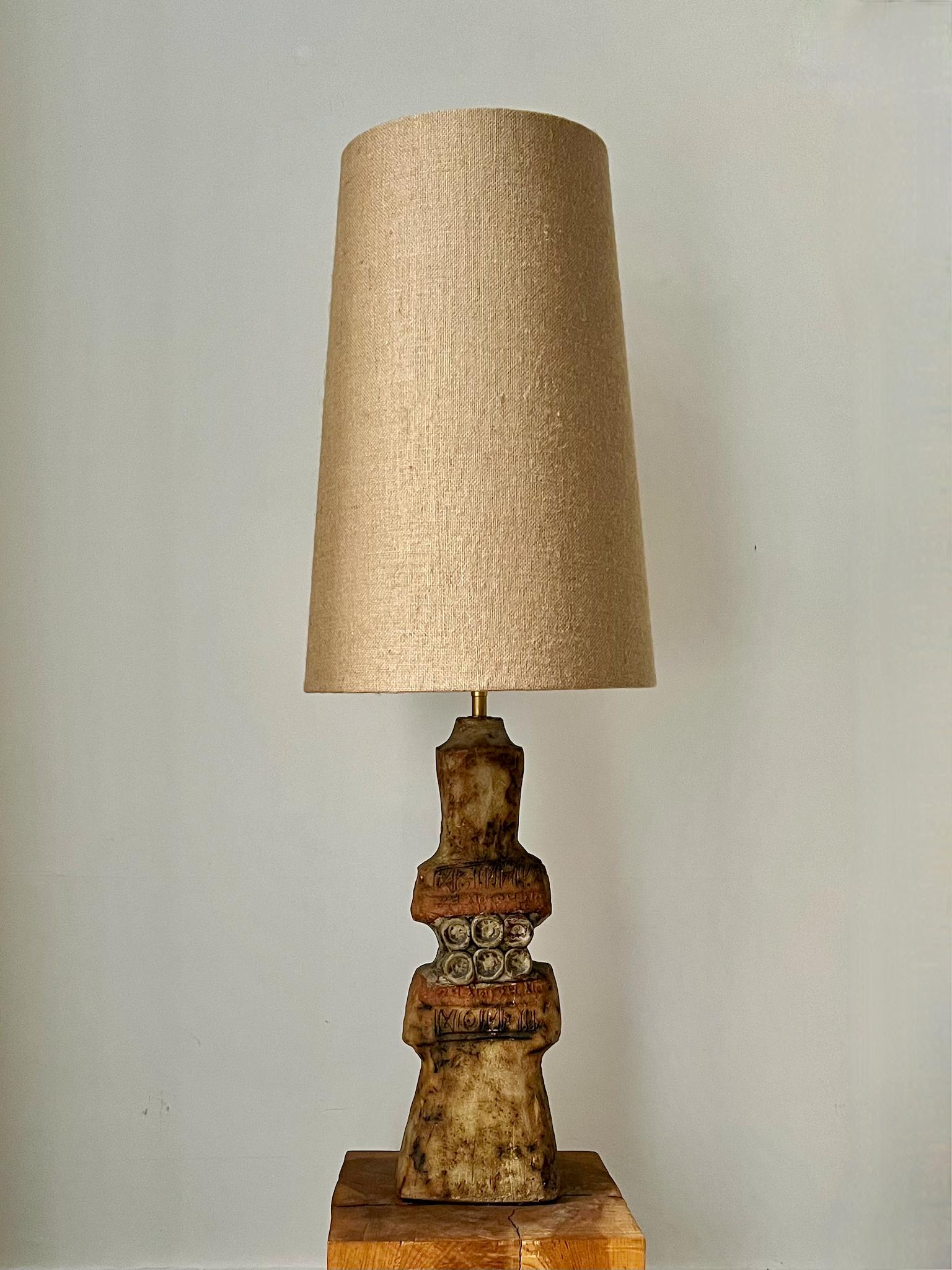 Monumental or oversize studio ceramic table lamp in natural tones by Bernard Rooke, England mid-20th century.

A beautiful statement piece, hand-built, with organic shaping in natural tones of sand and stone. The weight of the piece suggests Rooke's