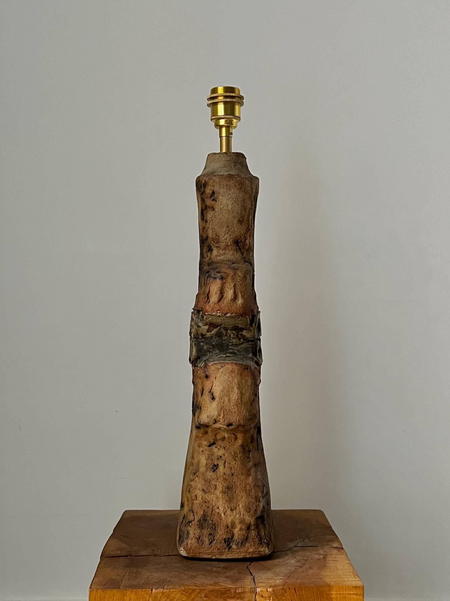English Studio Ceramic Lamp in Natural Tones by Bernard Rooke, Mid-20th Century England For Sale