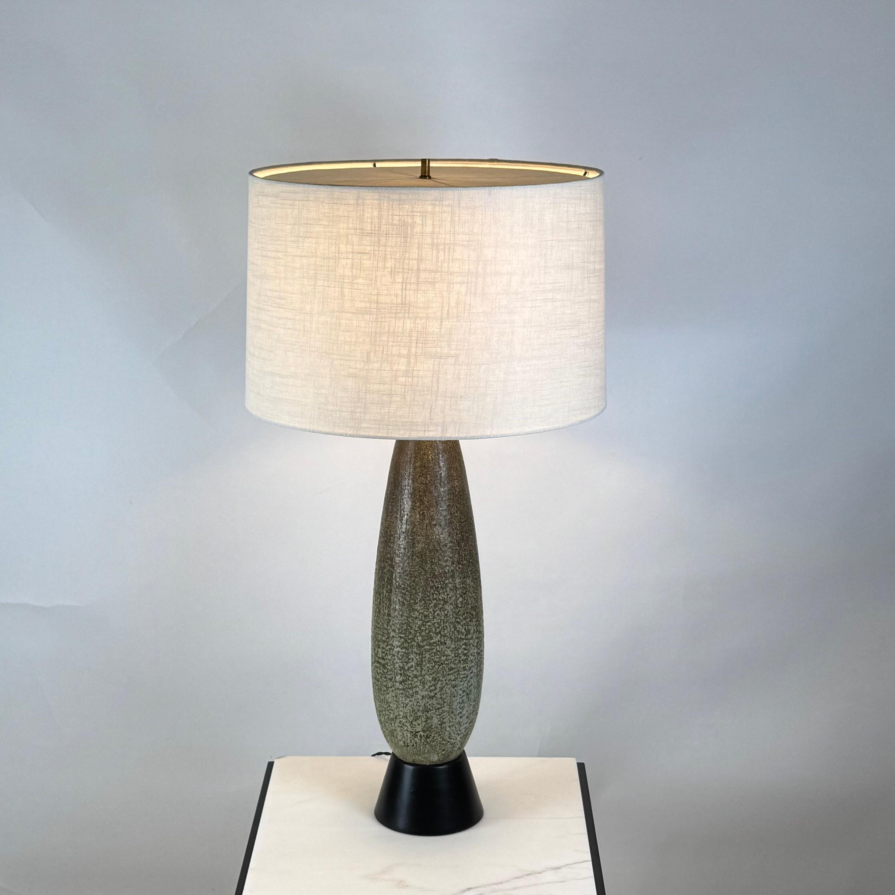 American Studio Ceramic Lamp with Custom Linen Shade and Diffuser For Sale