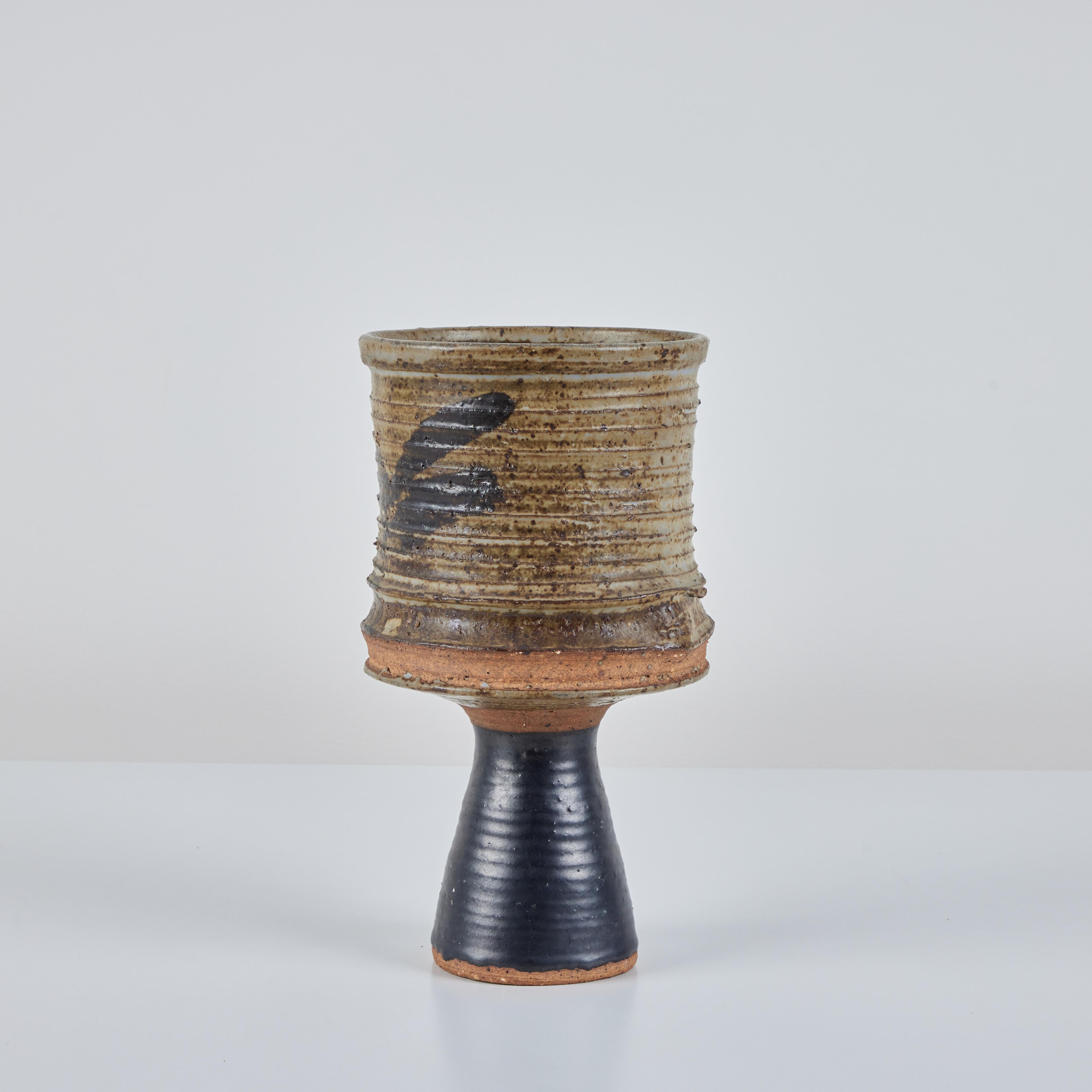 Studio Ceramic Ribbed Goblet Vase In Excellent Condition For Sale In Los Angeles, CA