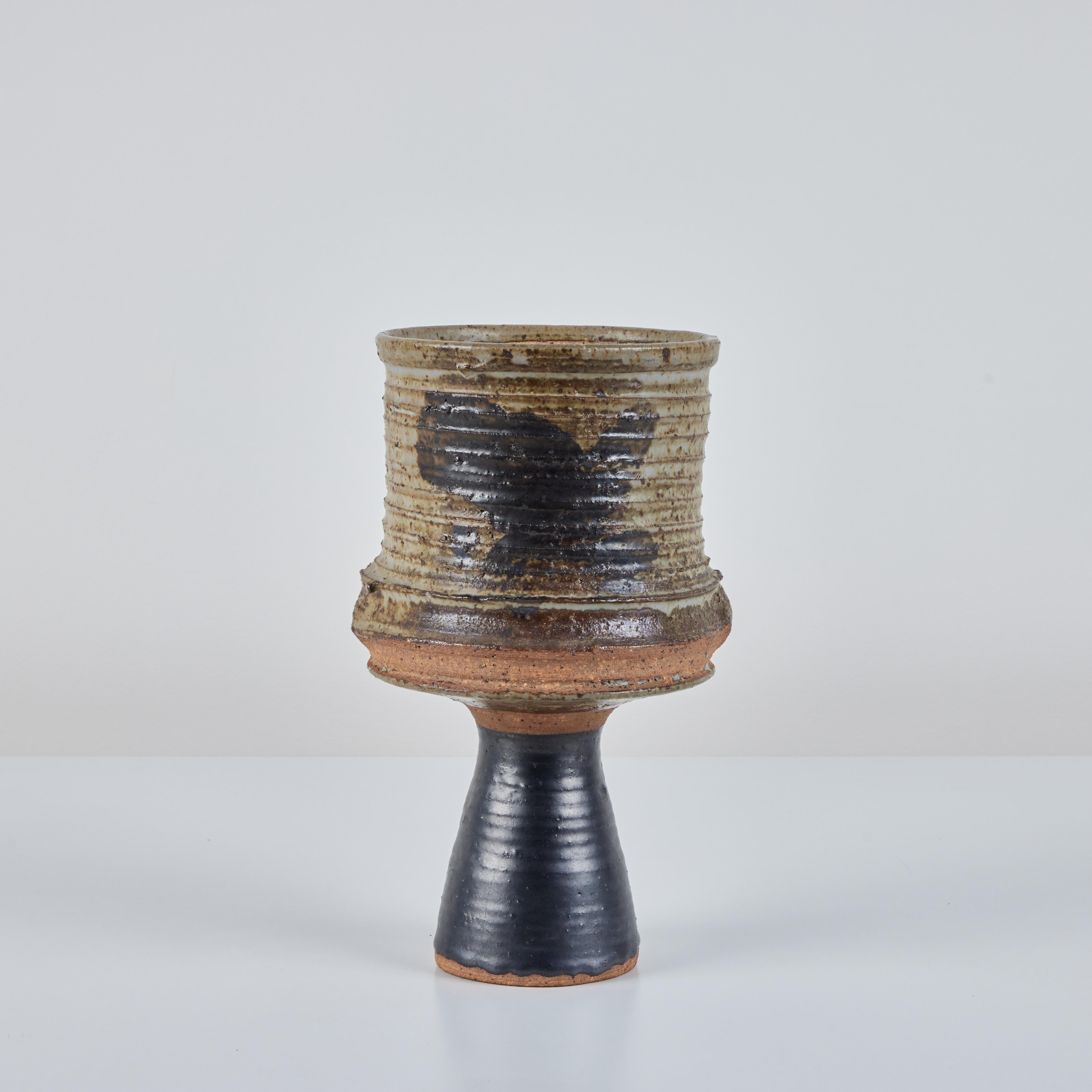 Studio Ceramic Ribbed Goblet Vase For Sale 1