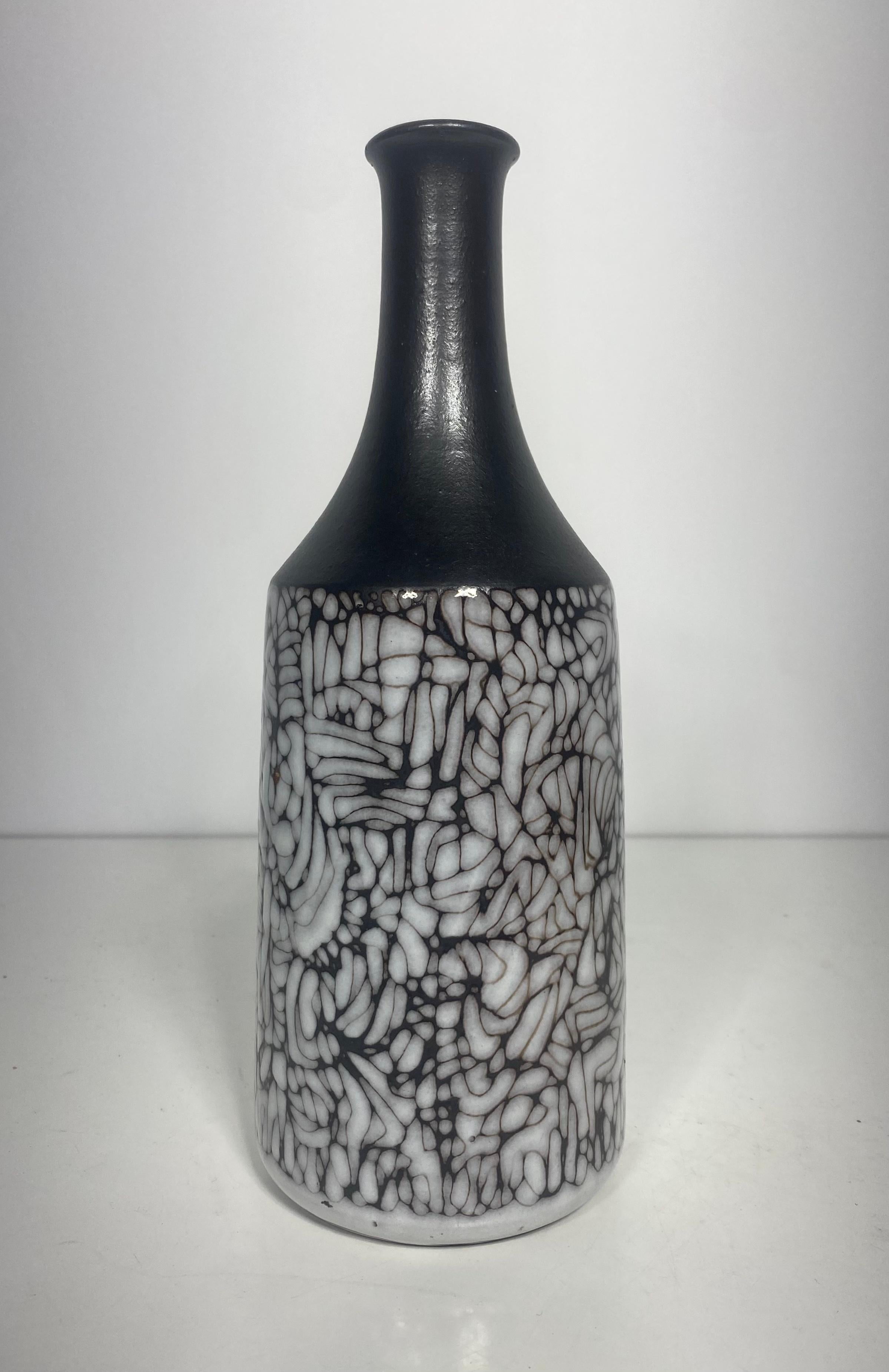  Studio Ceramics Vase von G. Lang für Wilhelm & Elly Kuch, 1960er Jahre, Deutschland (Mitte des 20. Jahrhunderts) im Angebot
