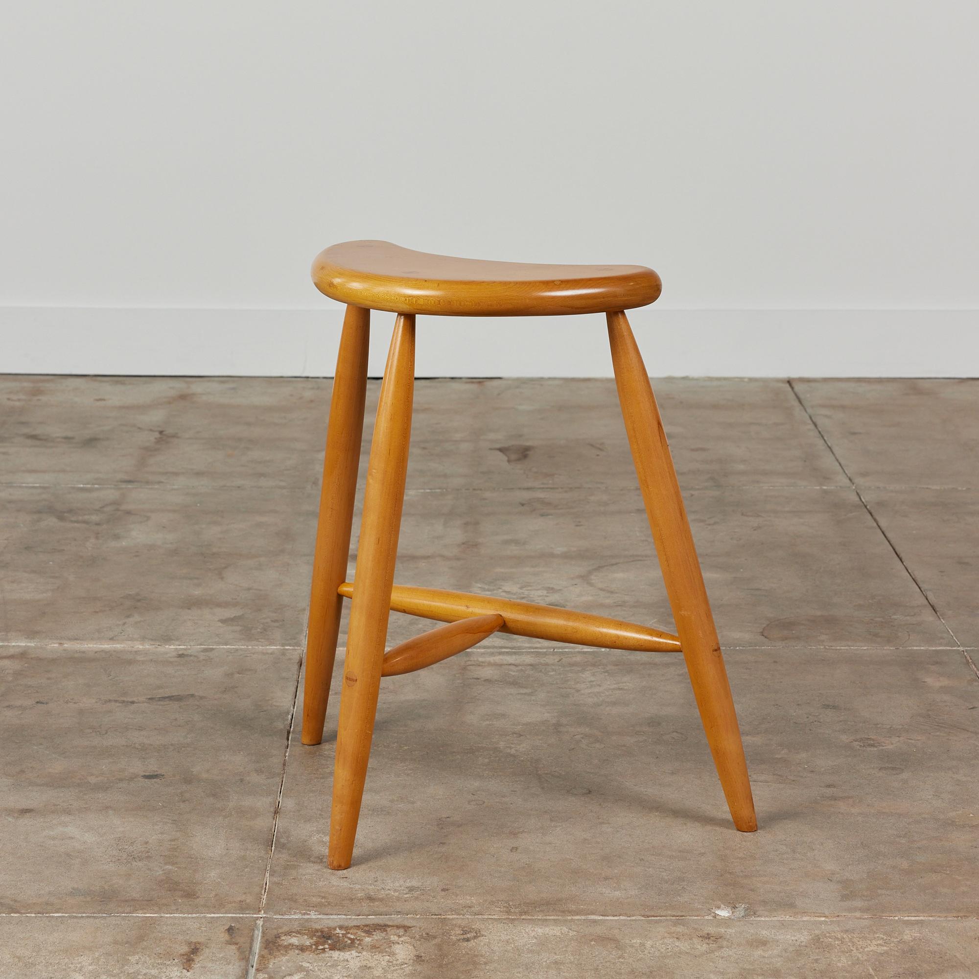 Studio Craft Crescent Tripod Stool In Excellent Condition For Sale In Los Angeles, CA