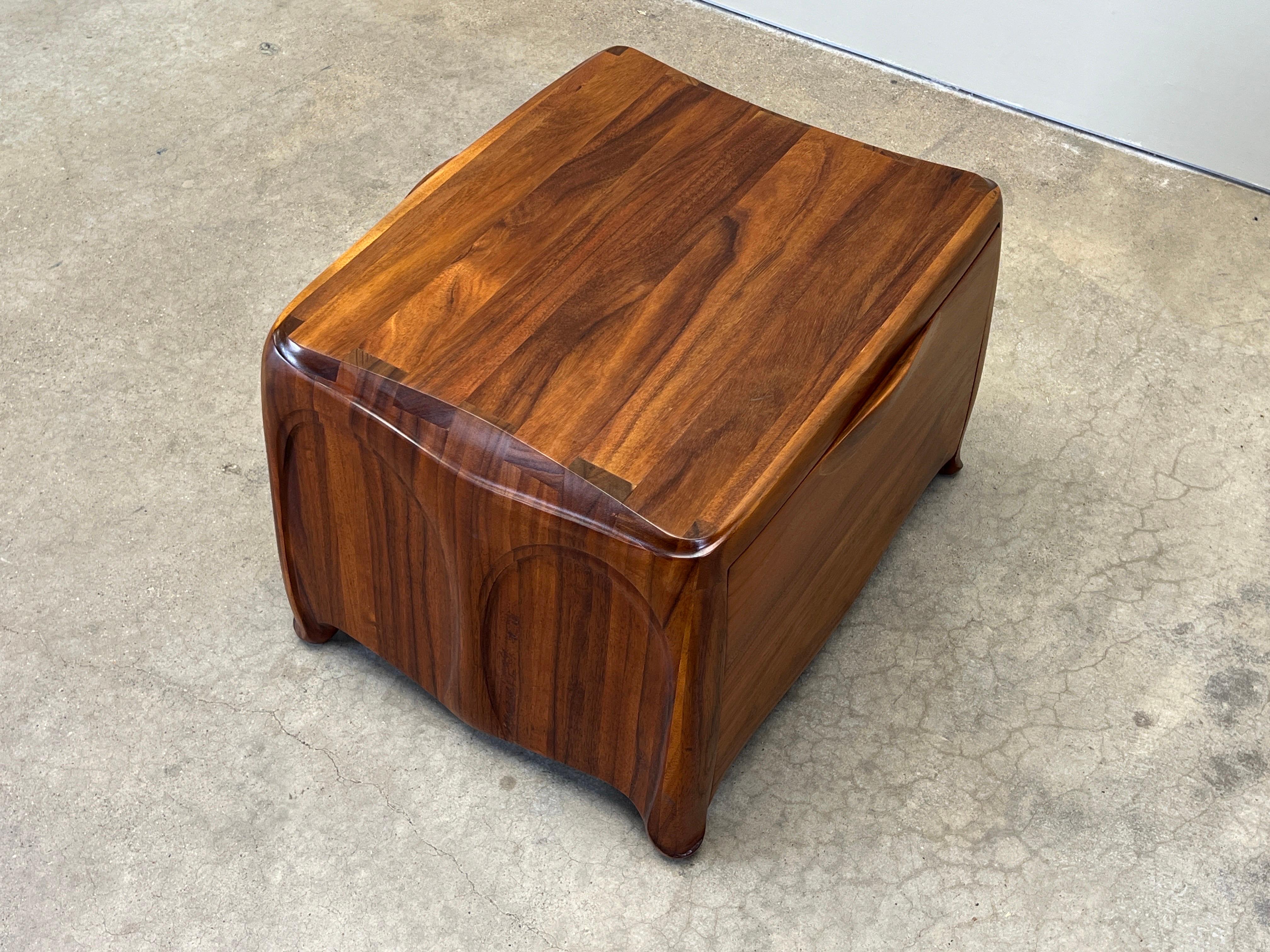 Studio A Magazine Cabinet / Tavolo in vendita 11