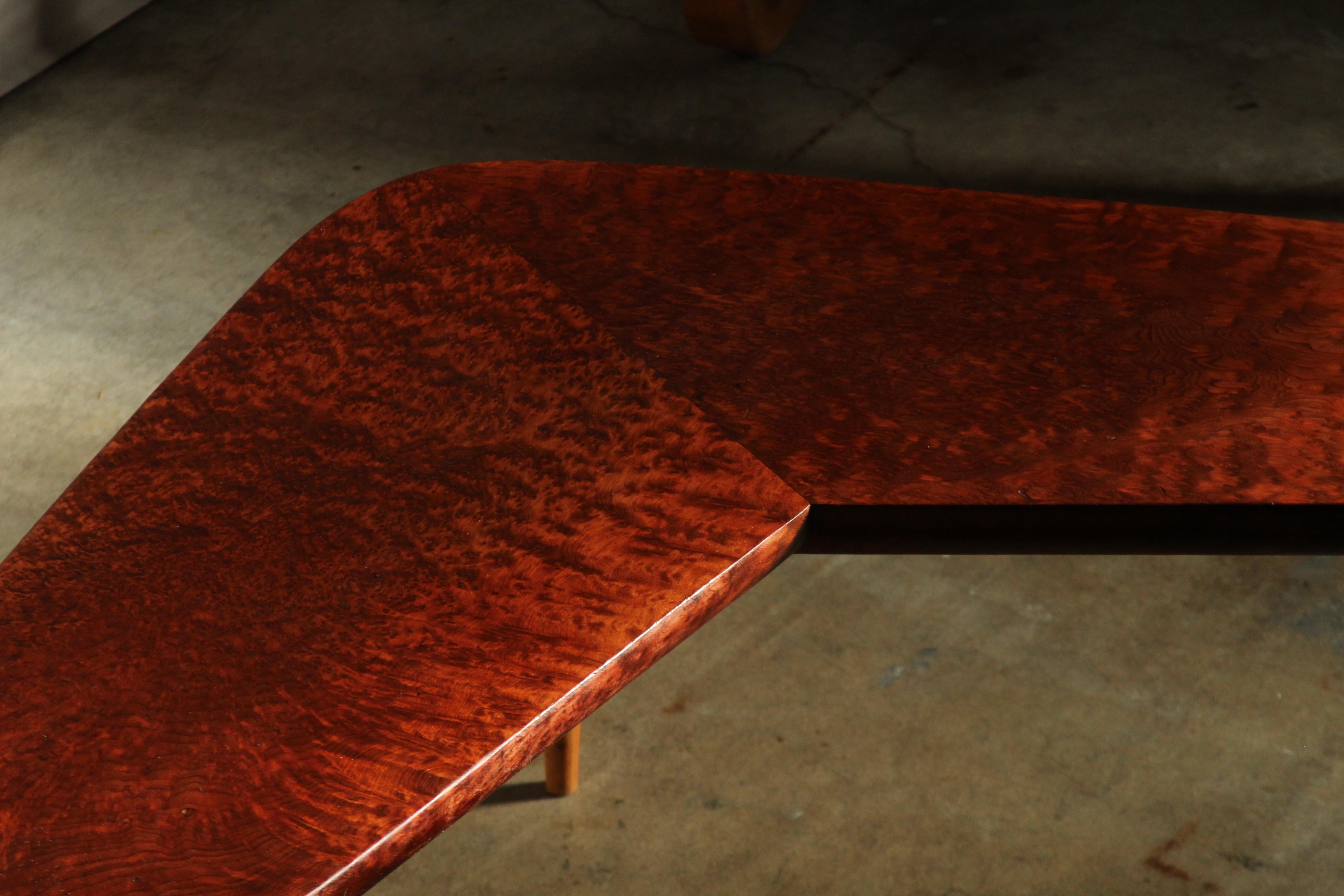 American Studio Craft Redwood Burl Boomerang Coffee Table, 1950s For Sale