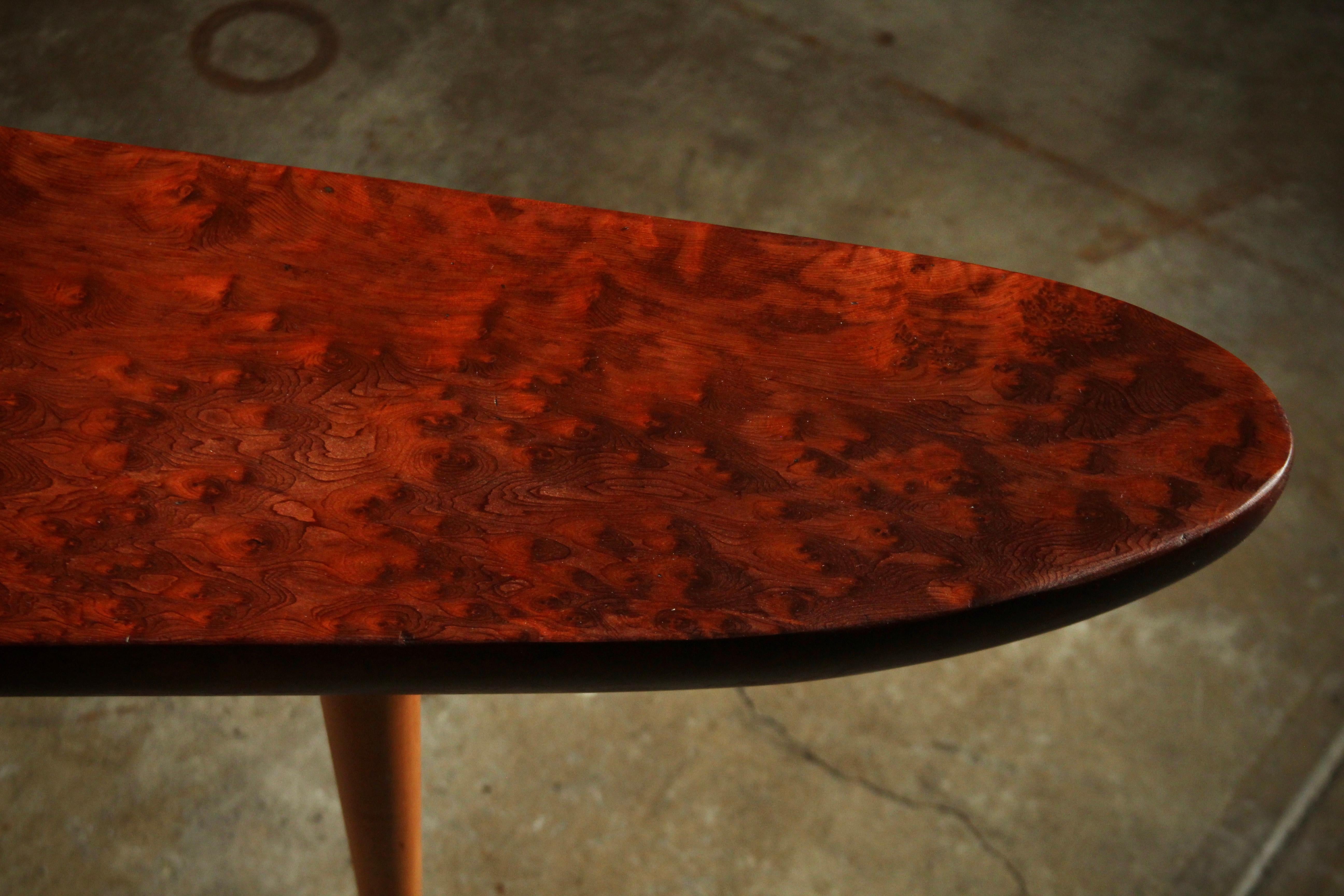 Studio Craft Redwood Burl Boomerang Coffee Table, 1950s In Good Condition For Sale In Coronado, CA