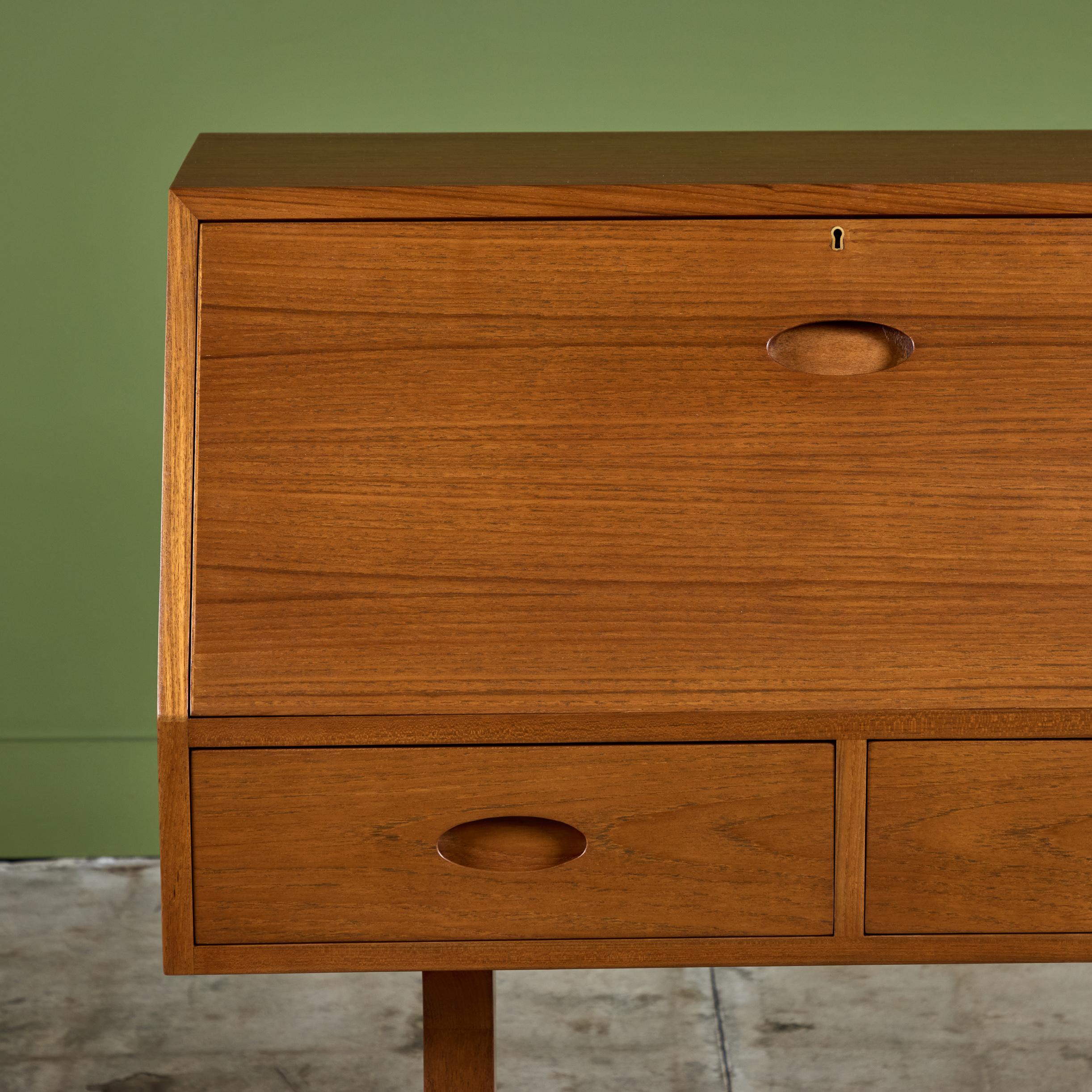 Studio A Teak - Scrivania in Teak in vendita 9