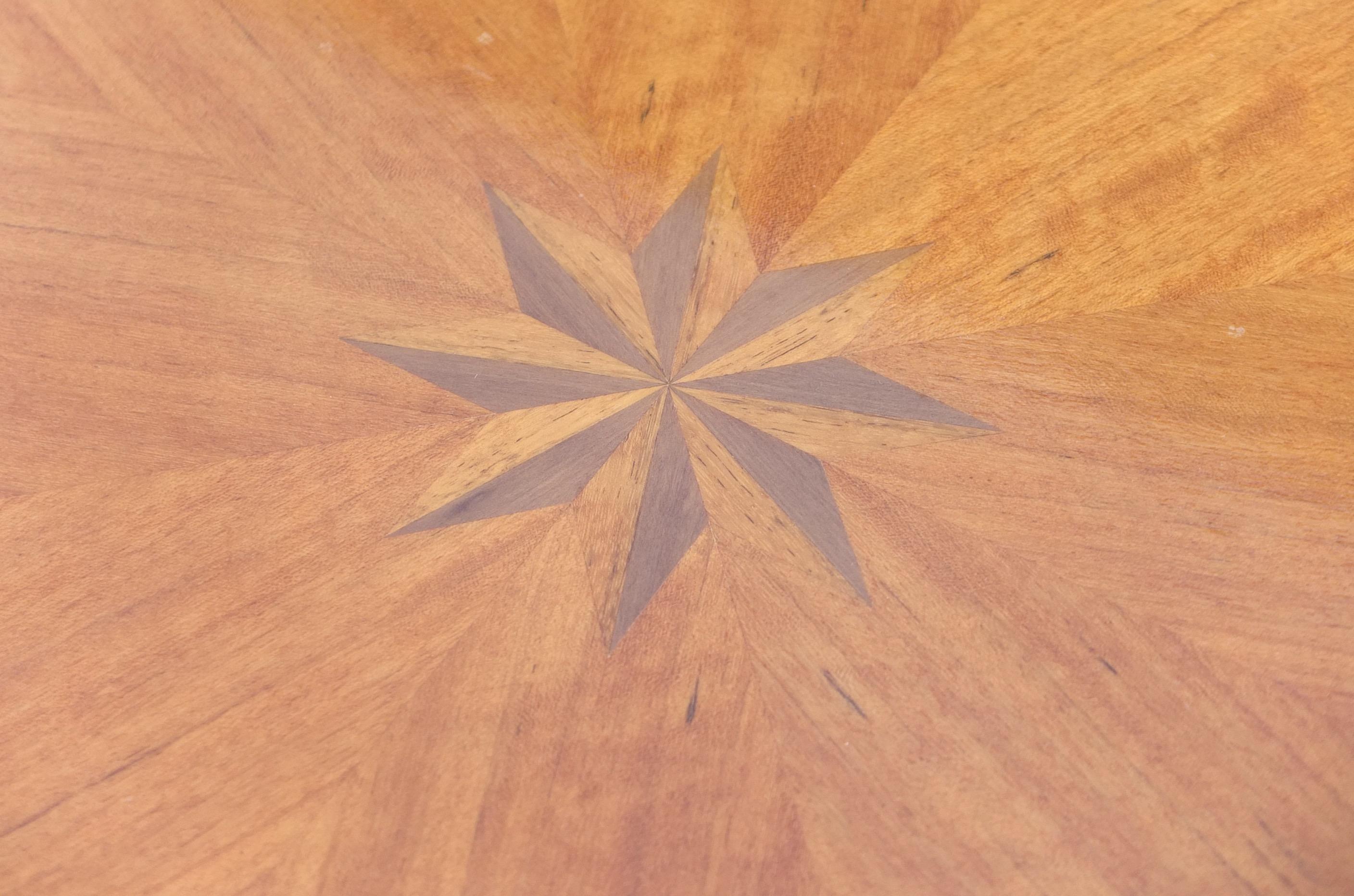 Studio Craft Tropical Olive Wood Pedestal Tisch von Gregg Lipton im Angebot 8