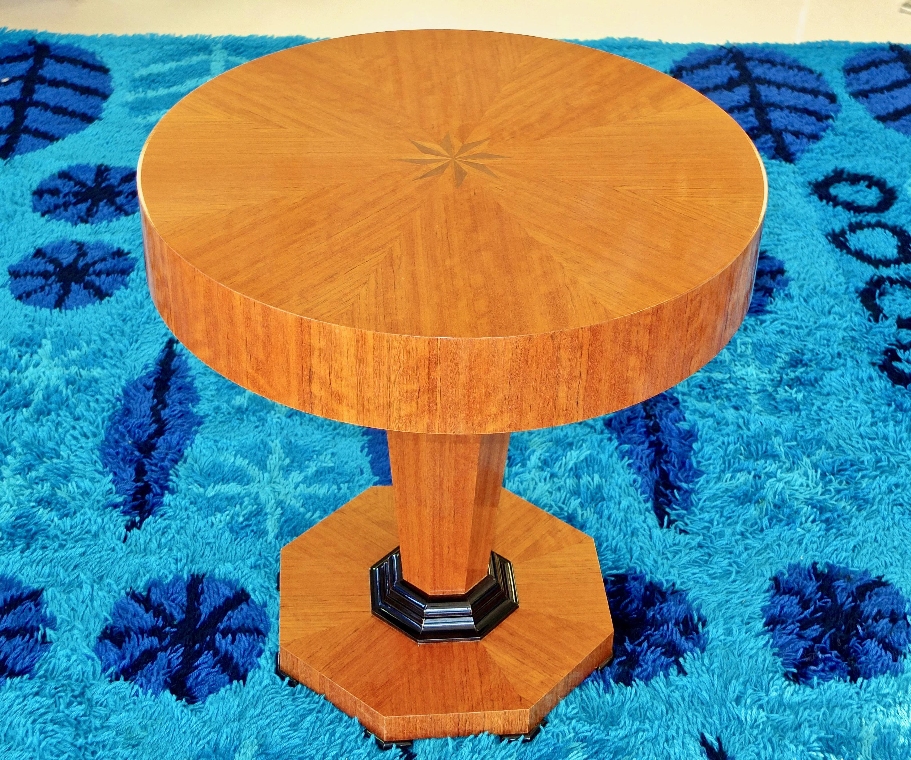 Studio Craft Tropical Olive Wood Pedestal Table by Gregg Lipton In Good Condition For Sale In Hanover, MA