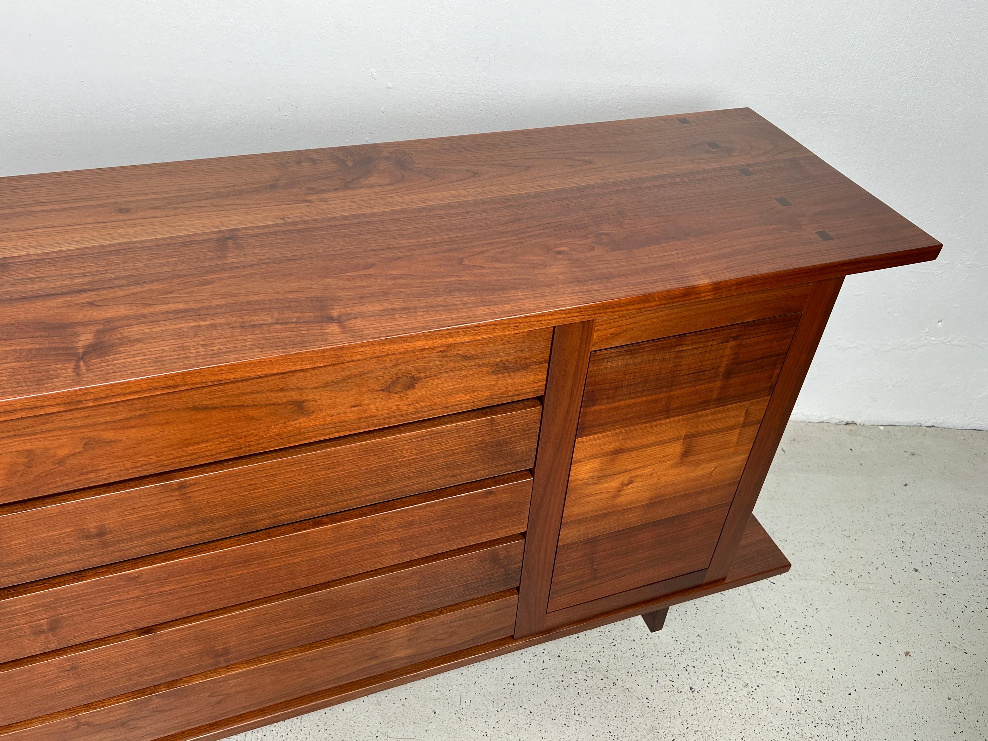 Studio A Cabinet in noce in vendita 9