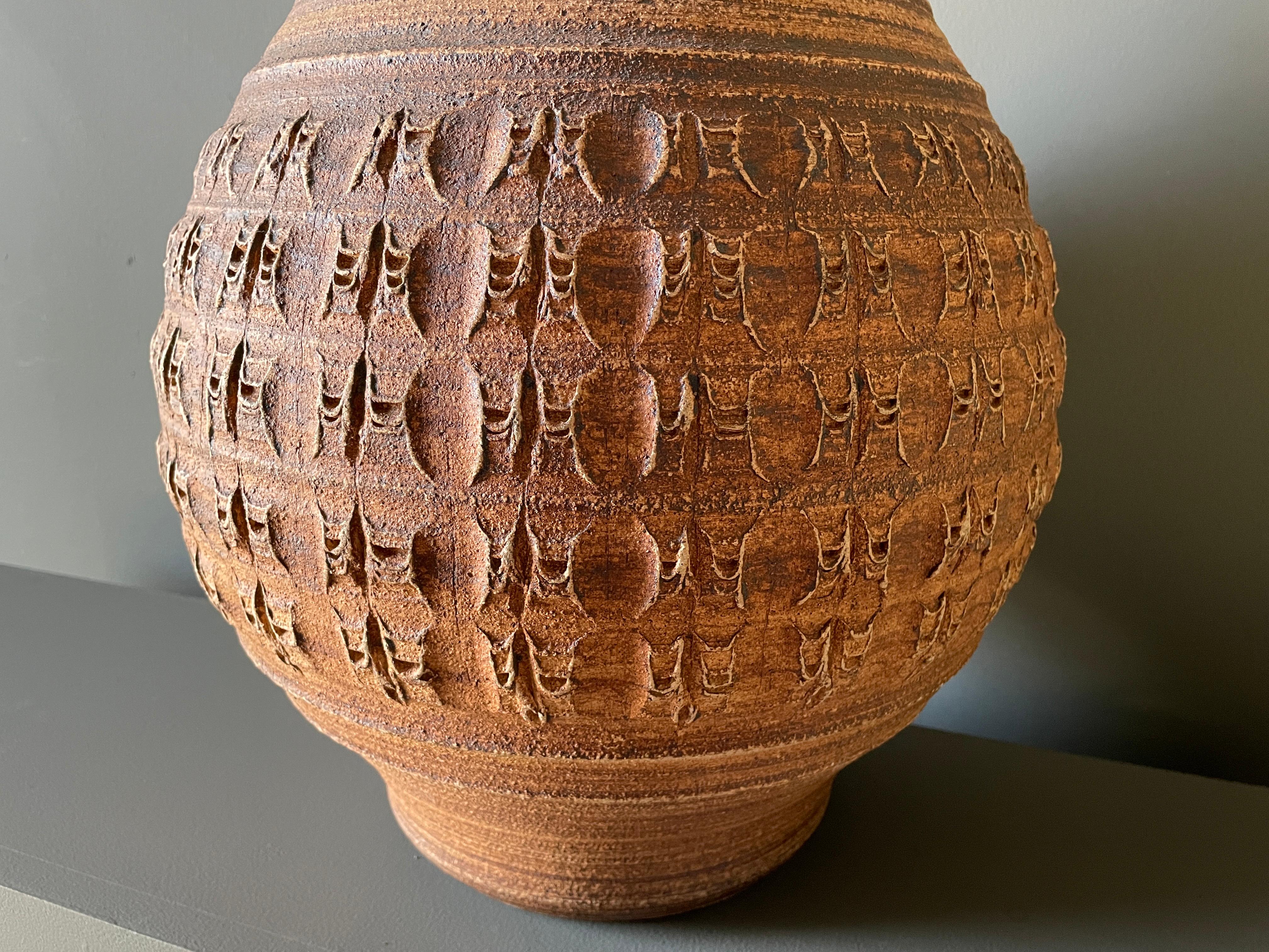 Studio Crafted Ceramic Lamp by Bob Kenzie for Affiliated Craftsmen, circa 1960s In Good Condition In San Juan Capistrano, CA