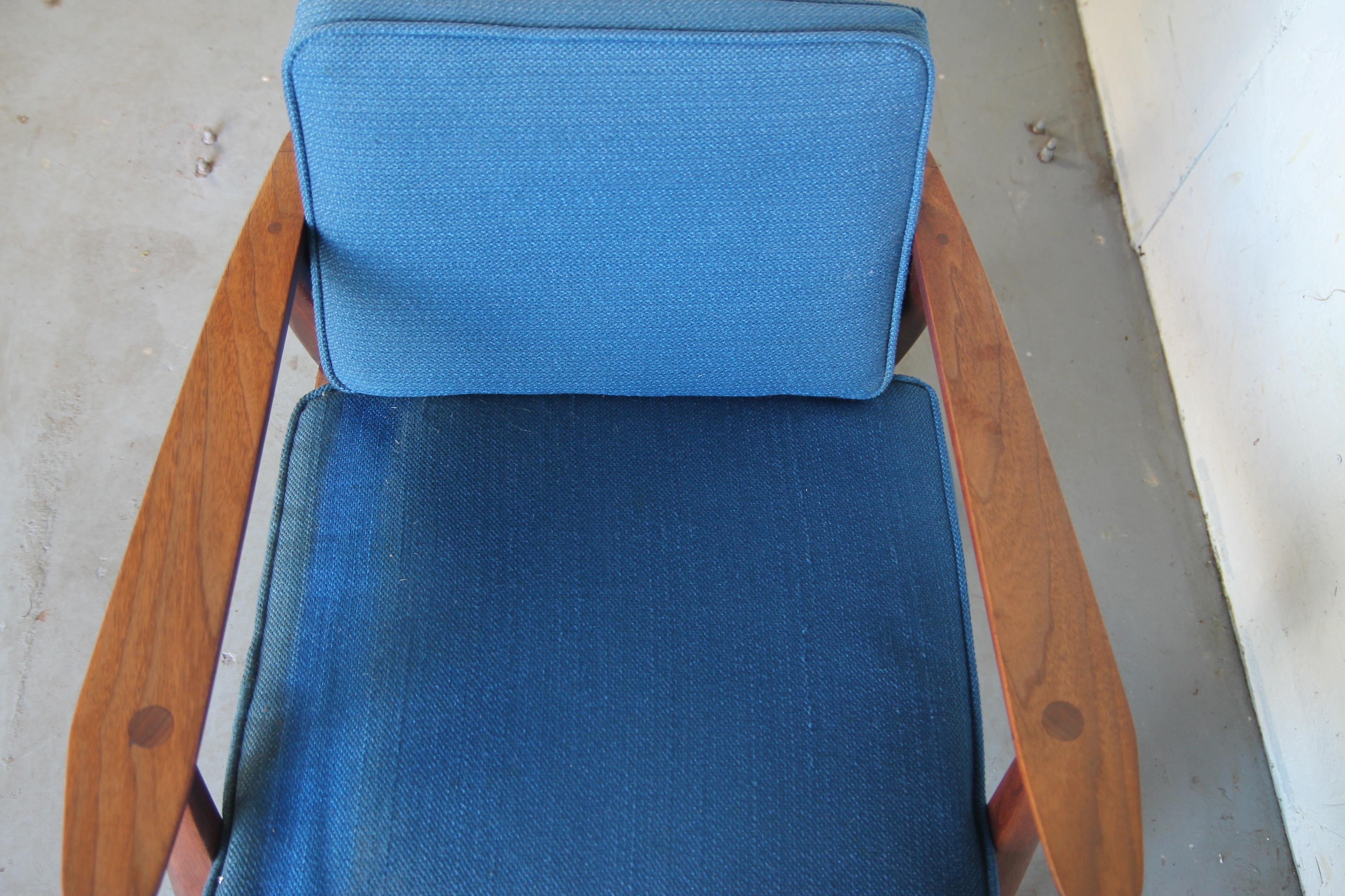 Studio Designed Midcentury Lounge Chair For Sale 2