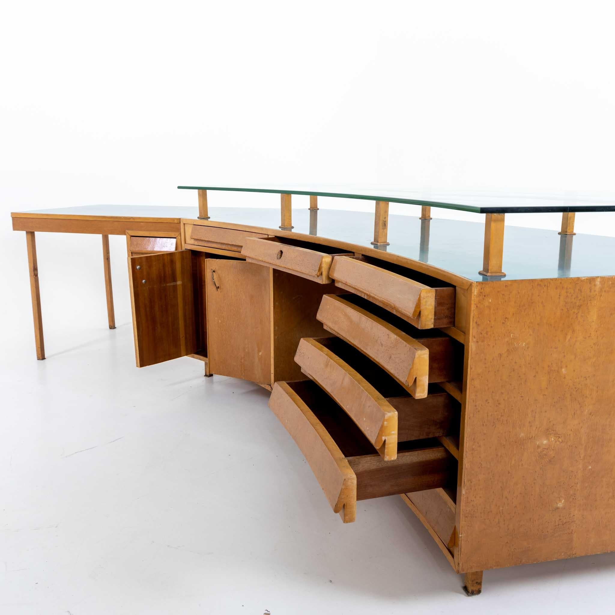 Studio Desk, designed by Vittorio Armellini, Italy Mid-20th Century For Sale 4