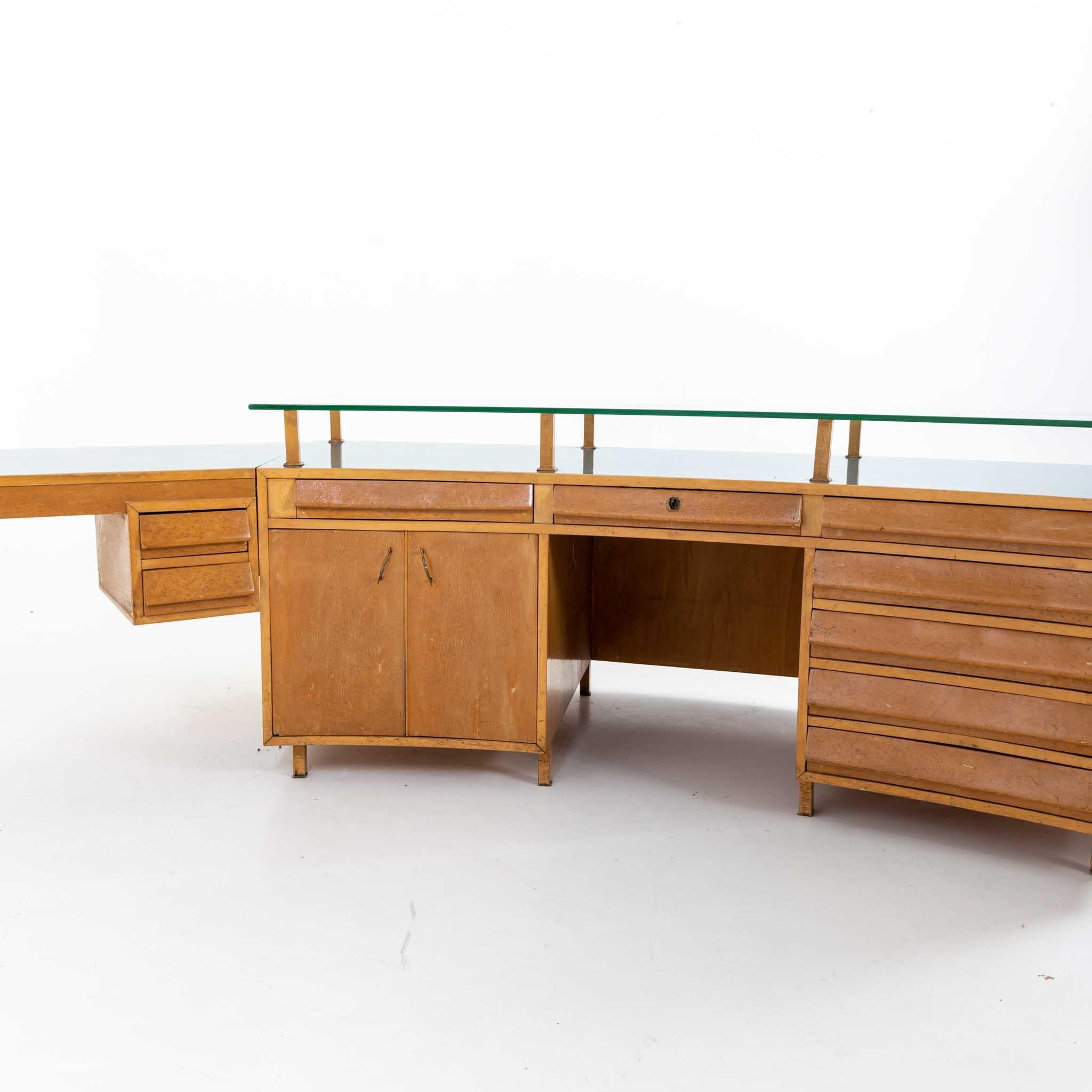 Studio Desk, designed by Vittorio Armellini, Italy Mid-20th Century For Sale 5