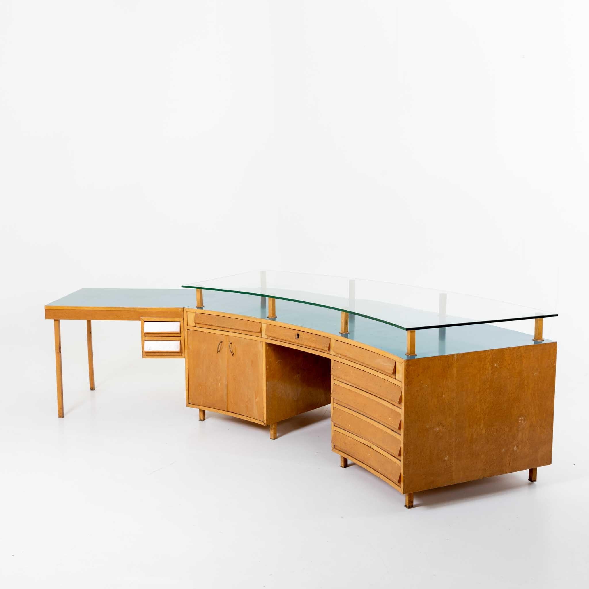 Mid-Century Modern Bureau de studio, conu par Vittorio Armellini, Italie, milieu du XXe sicle en vente