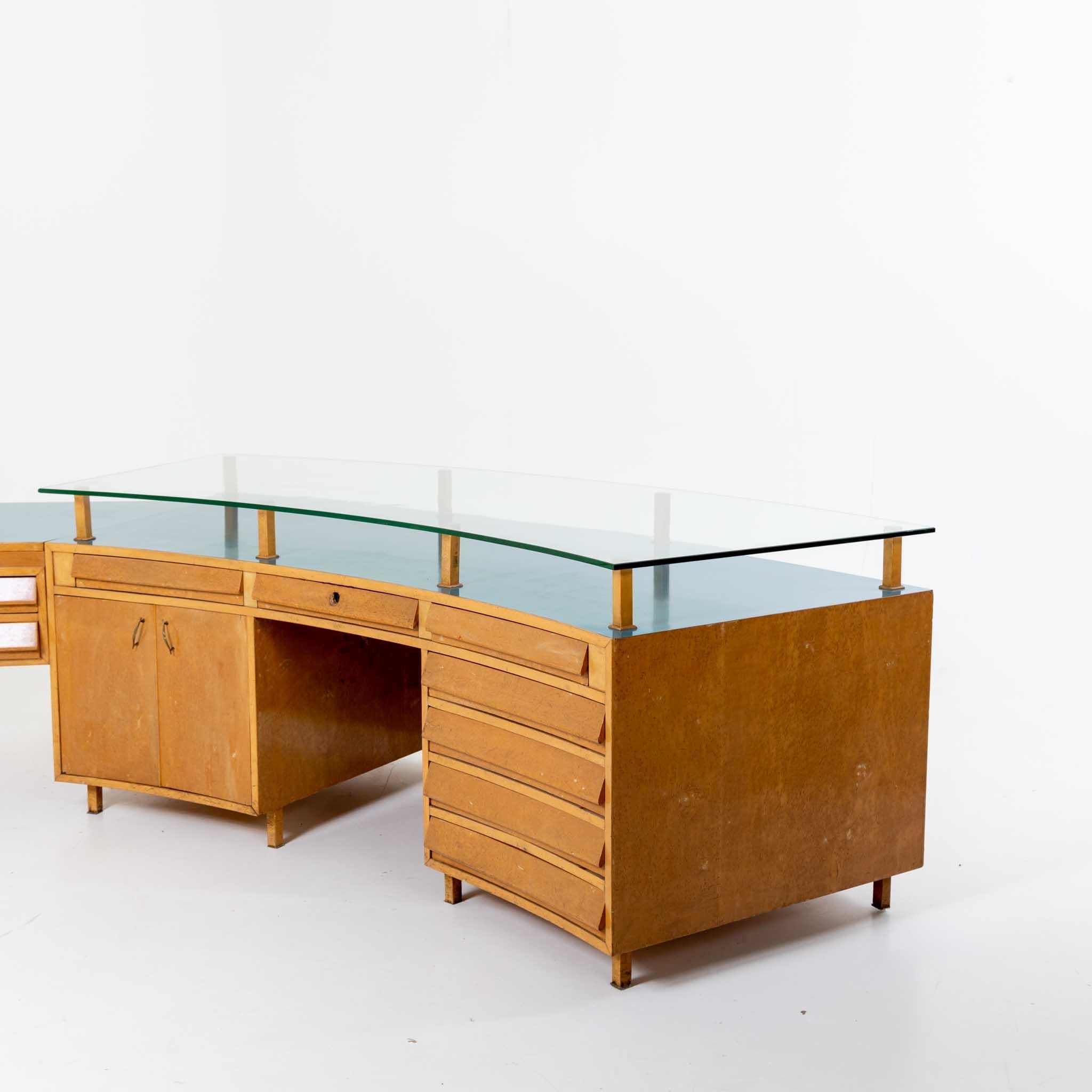 Studio Desk, designed by Vittorio Armellini, Italy Mid-20th Century For Sale 1