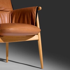 Studio EOOS modèle e005 Embrace chair pour Carl Hansen & Son Danemark, 2015.