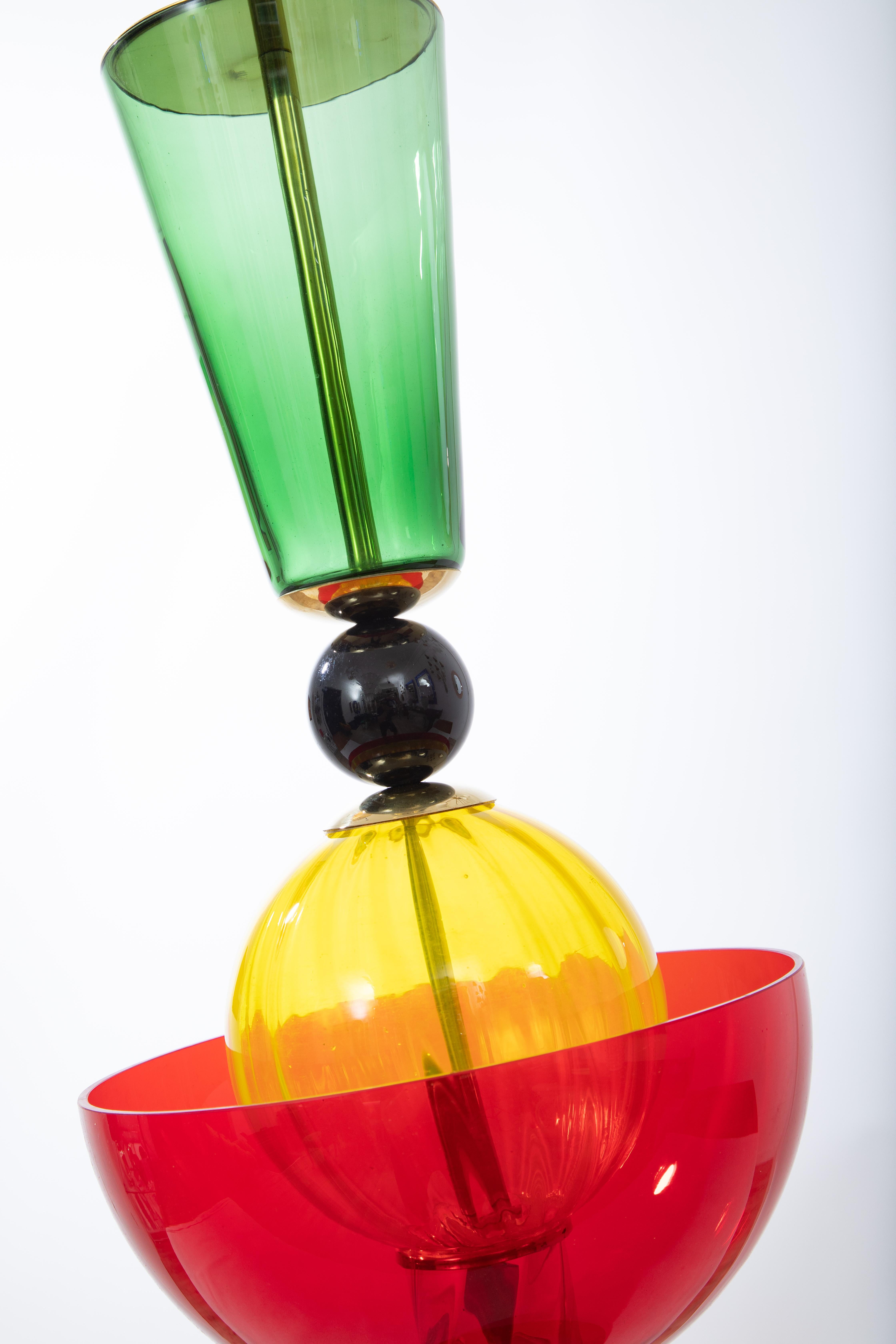 italien Lampe de bureau en verre de style Memphis de Studio, Italie, en stock en vente