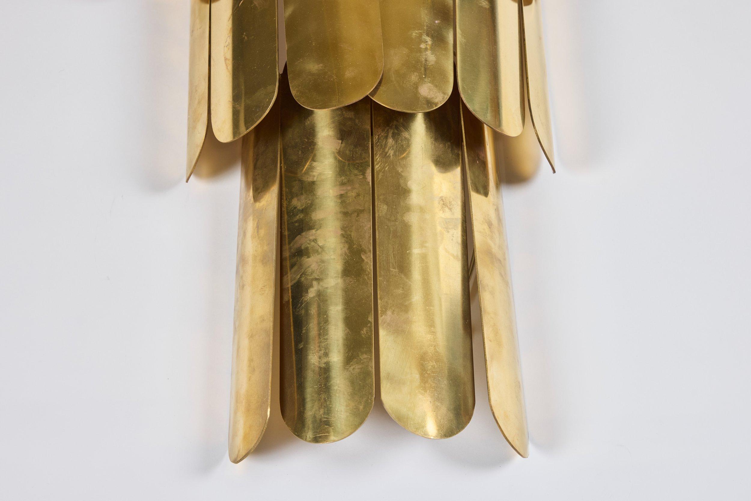 XXIe siècle et contemporain Paire d'appliques en laiton de Studio Glustin en vente