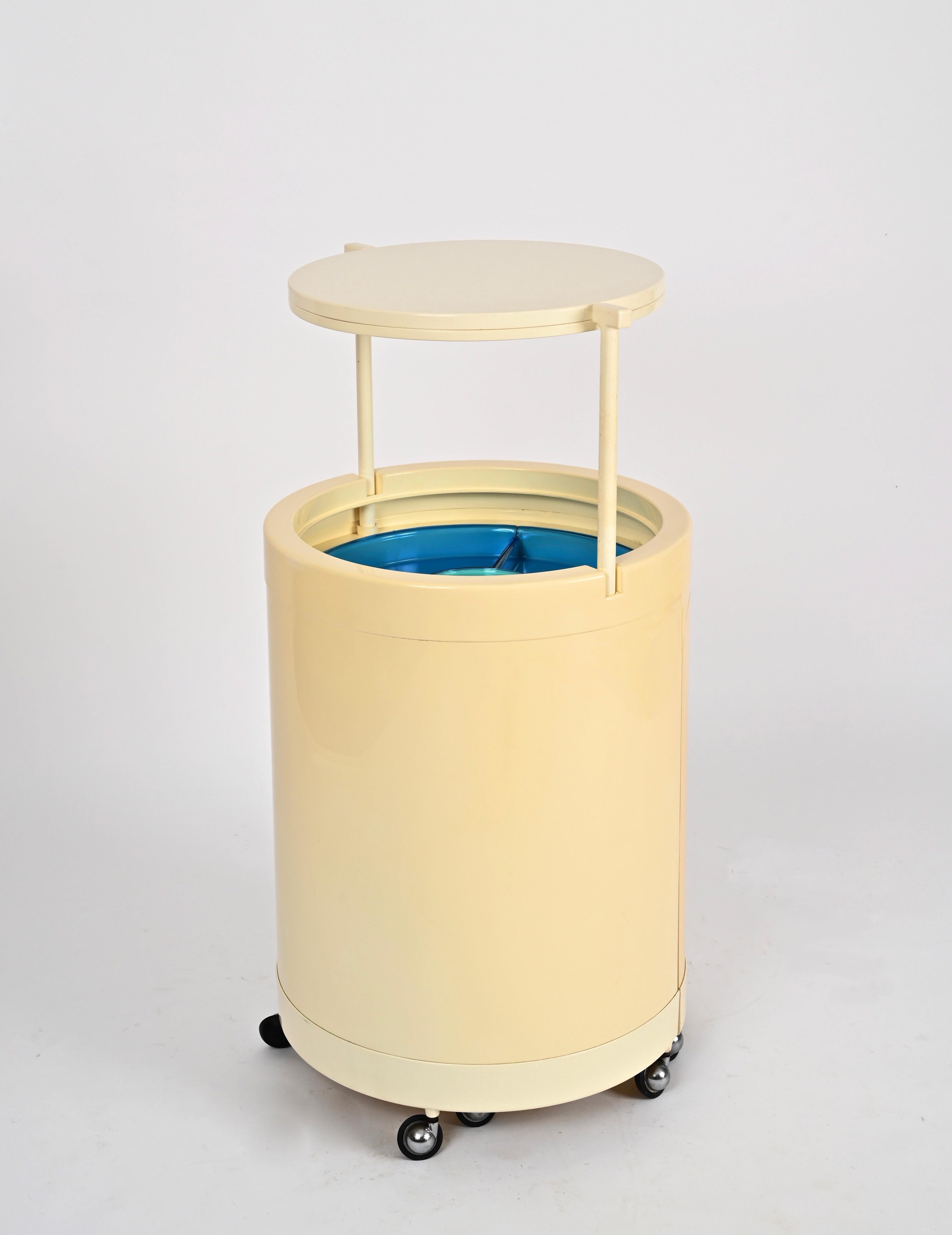 Studio Kastilia Silvi, Italian Cream Vanity Table with Blue Velvet Seat, 1970s 5