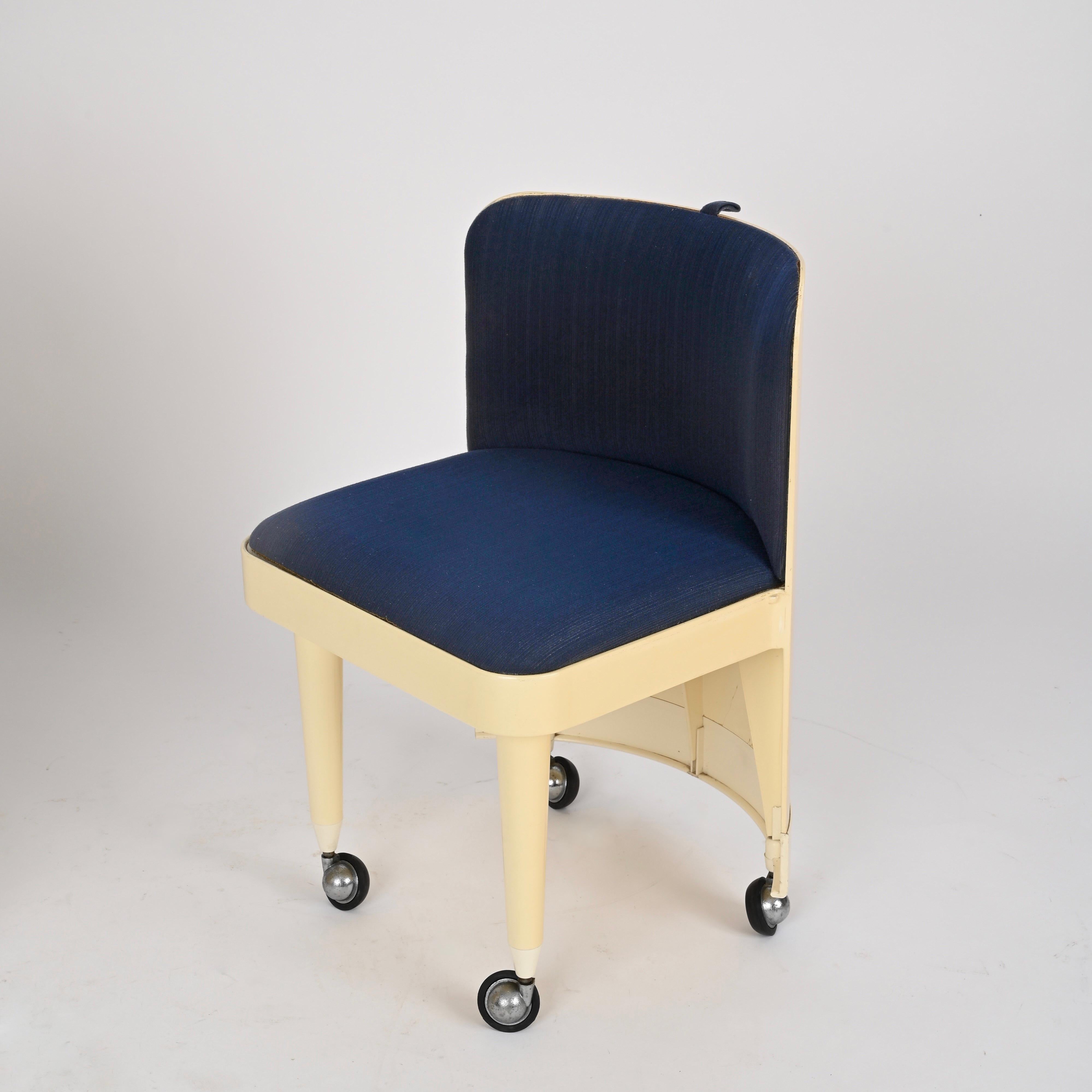 Studio Kastilia Silvi, Italian Cream Vanity Table with Blue Velvet Seat, 1970s 12