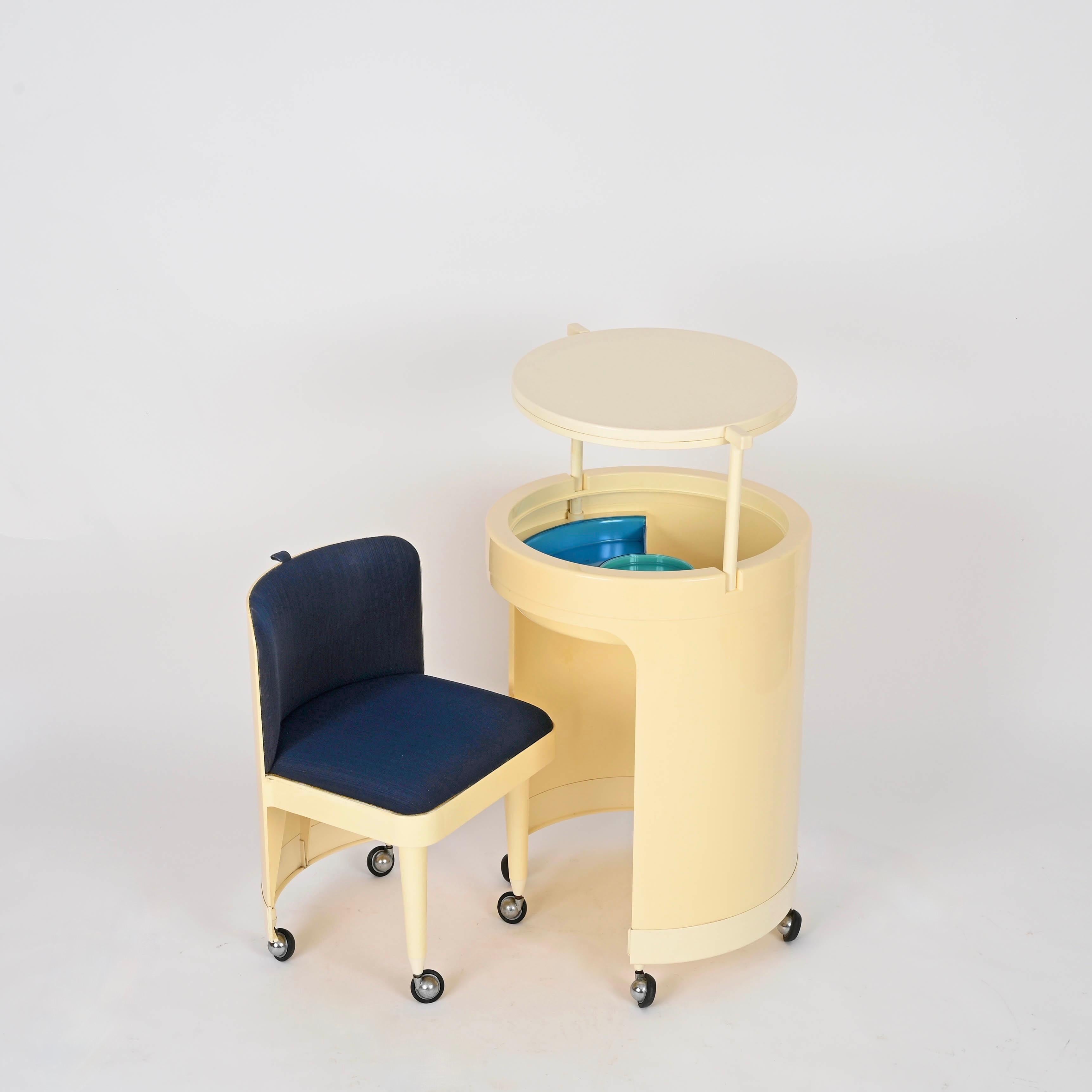 Mid-Century Modern Studio Kastilia Silvi, Italian Cream Vanity Table with Blue Velvet Seat, 1970s