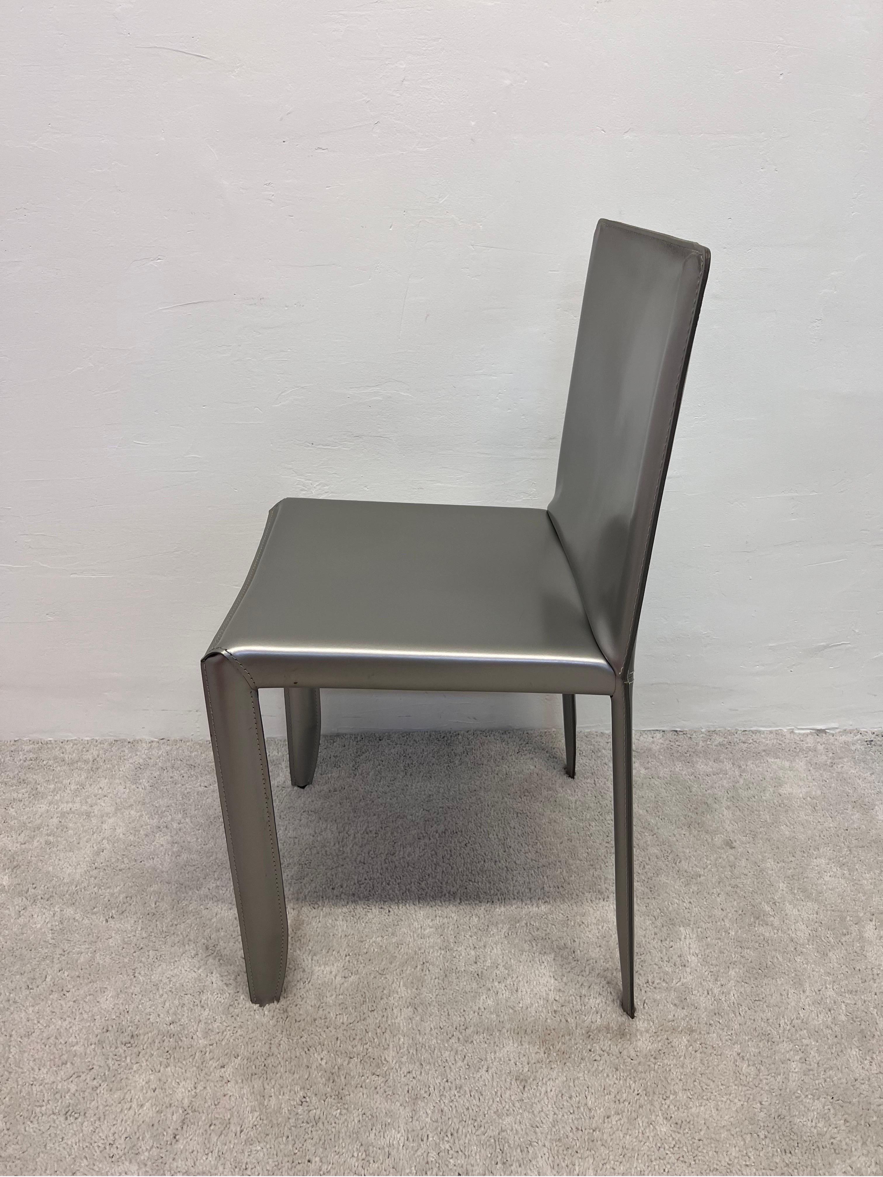 Studio Kronos Metallic Leather Piuma Chairs for Cattelan Italia, Set of Four In Good Condition In Miami, FL