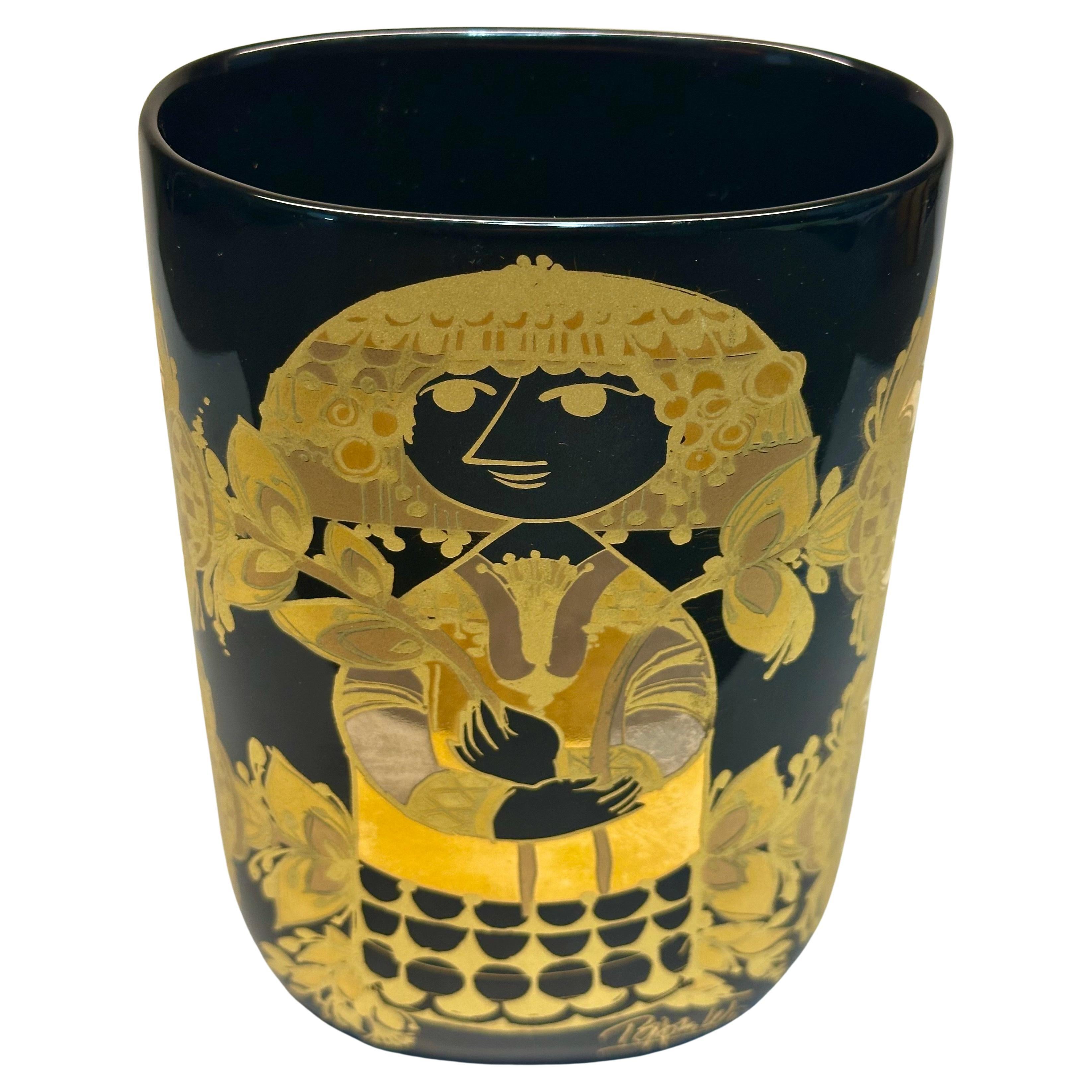Vase doré "Porcelaine Noire" de Bjorn Wiinblad pour Rosenthal en vente
