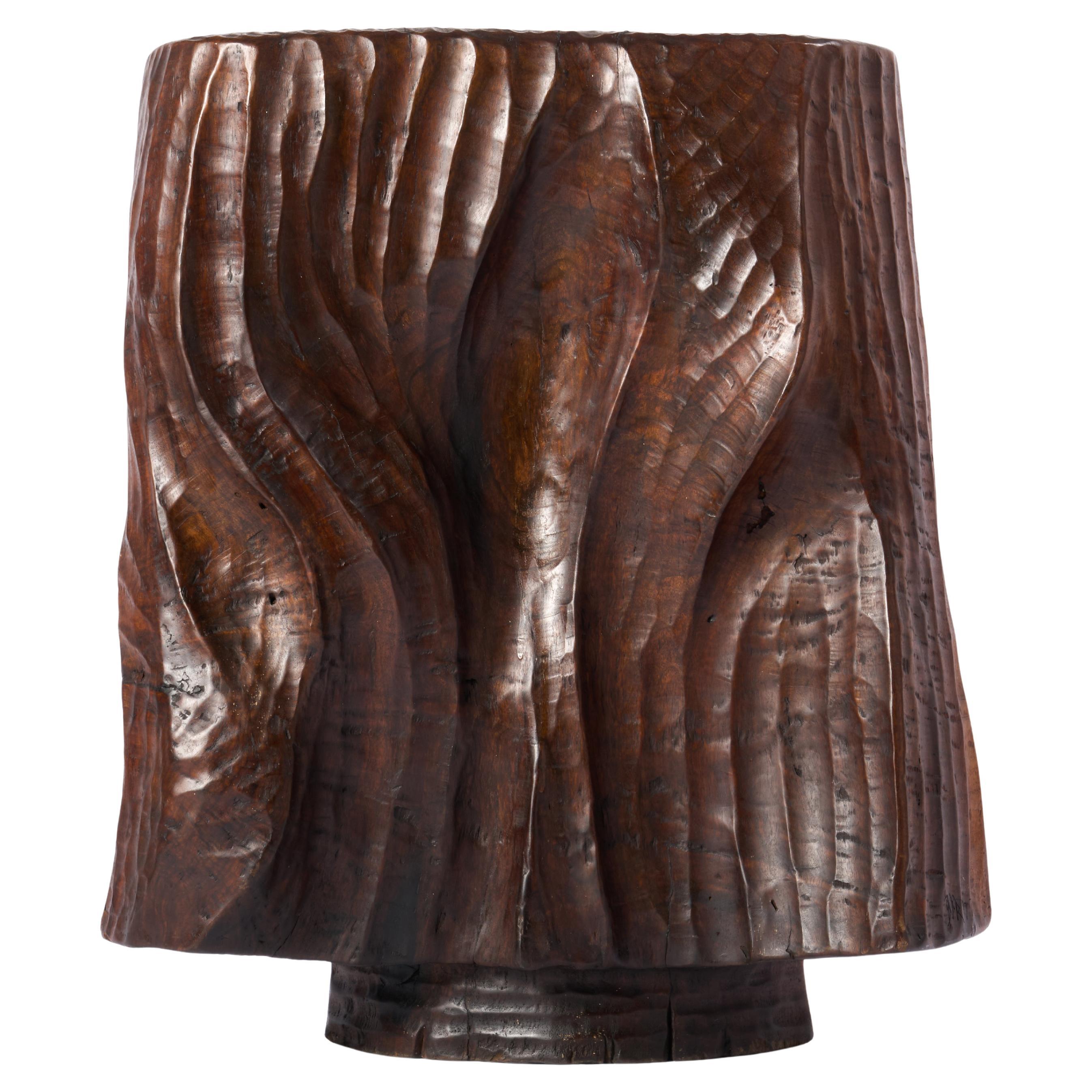 Scultura brutalista in legno di sapele realizzata in studio e firmata DPR, 1977 in vendita