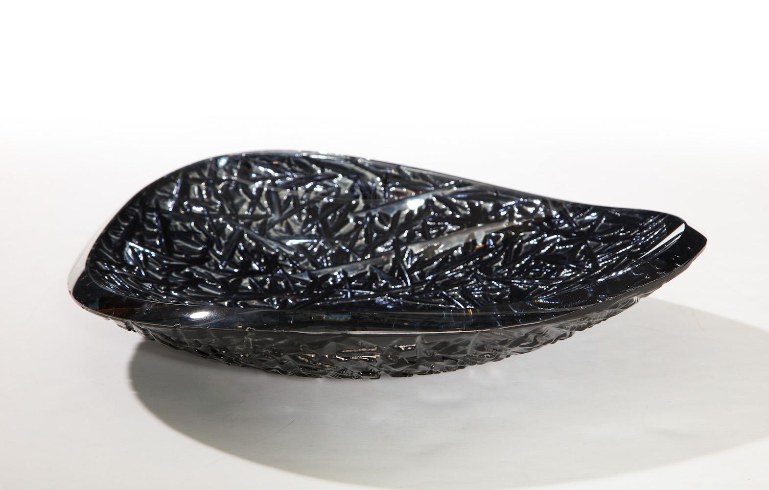 Modern Studio-Made Carved Glass Dish by Ghiró Studio, Medium