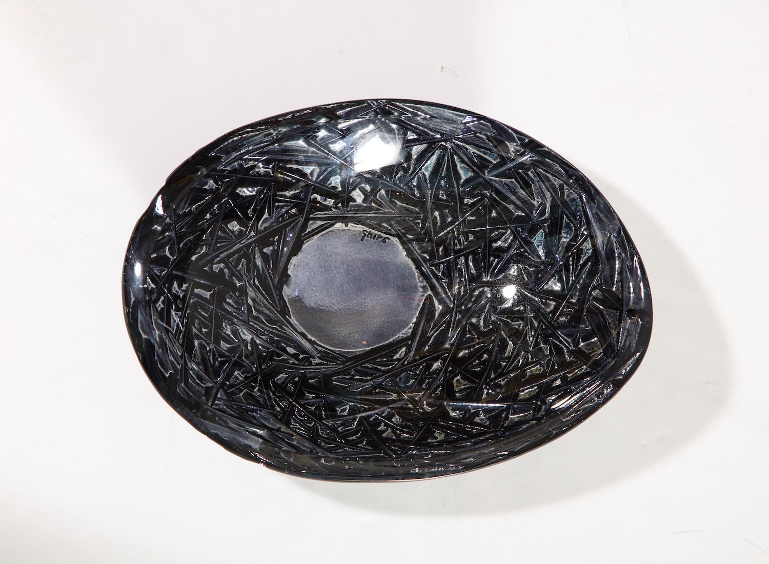 Modern Studio-Made Carved Glass Dish by Ghiró Studio, Small For Sale
