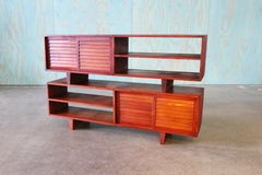 Consolas de doble cara Studio A de pino con puertas de lamas - Pareja