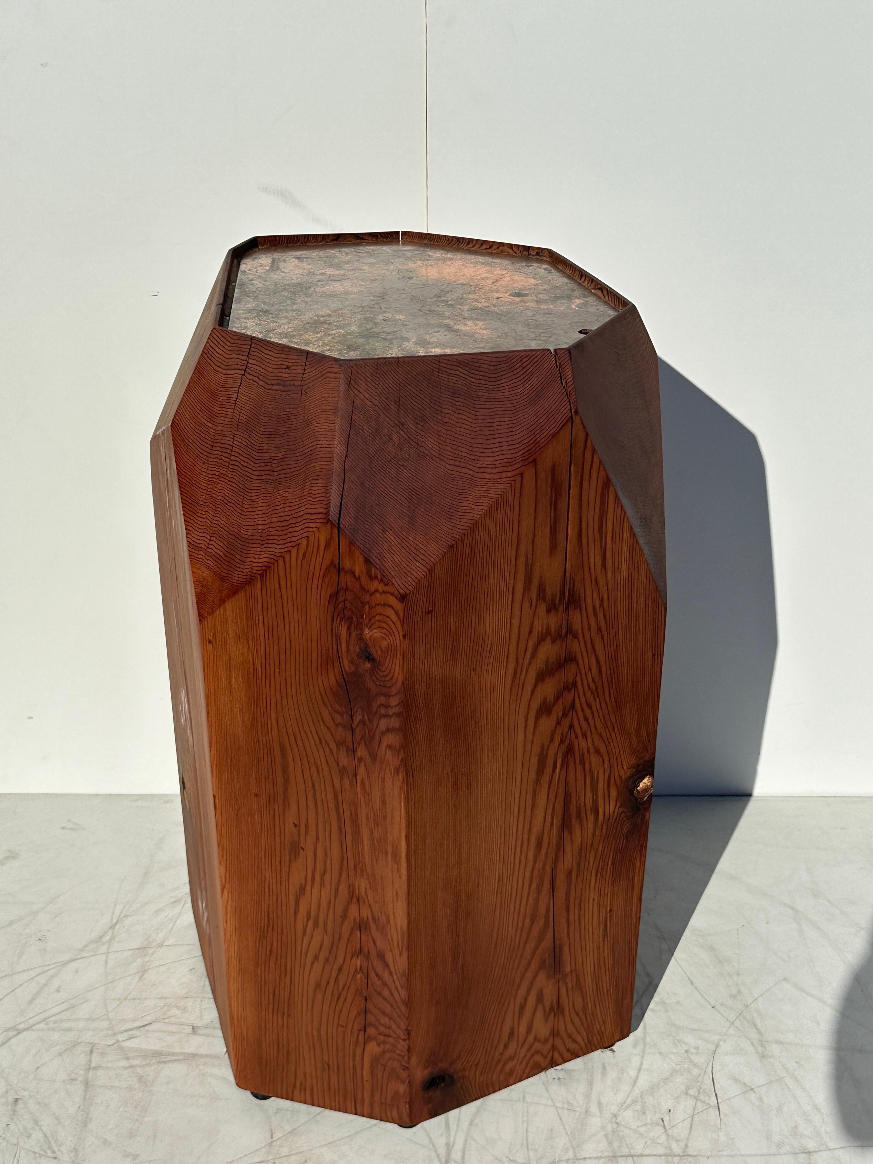Mid-Century Modern Studio A Douglas Pedestal Sculptural en vente