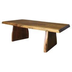 Table basse à bord vif Studio Made par Jeffrey Greene