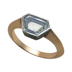 Studio gemacht Porträt geschliffenen Diamant Verlobungsring
