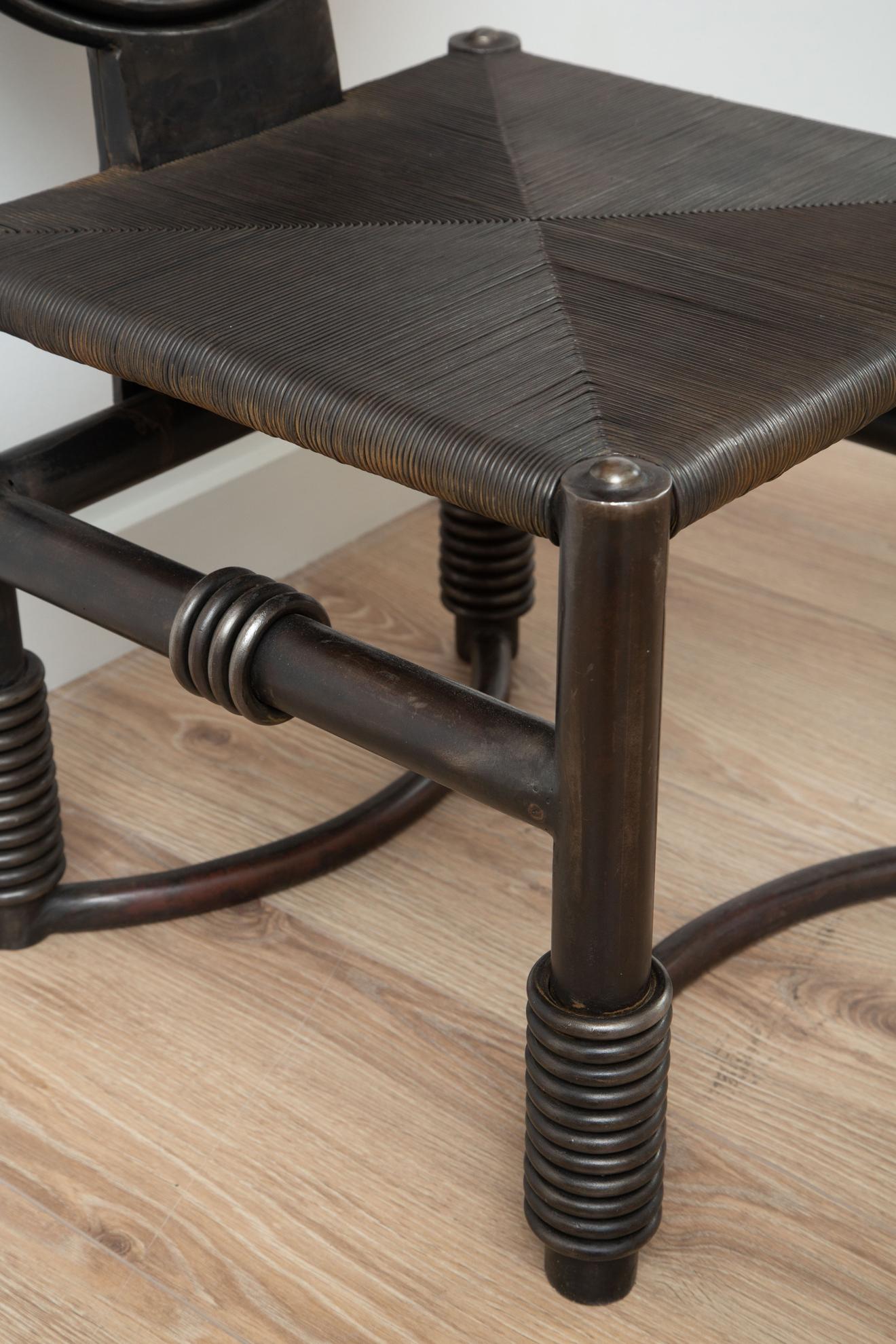 Studio Escultura Silla de Metal, en Stock Siglo XXI y contemporáneo