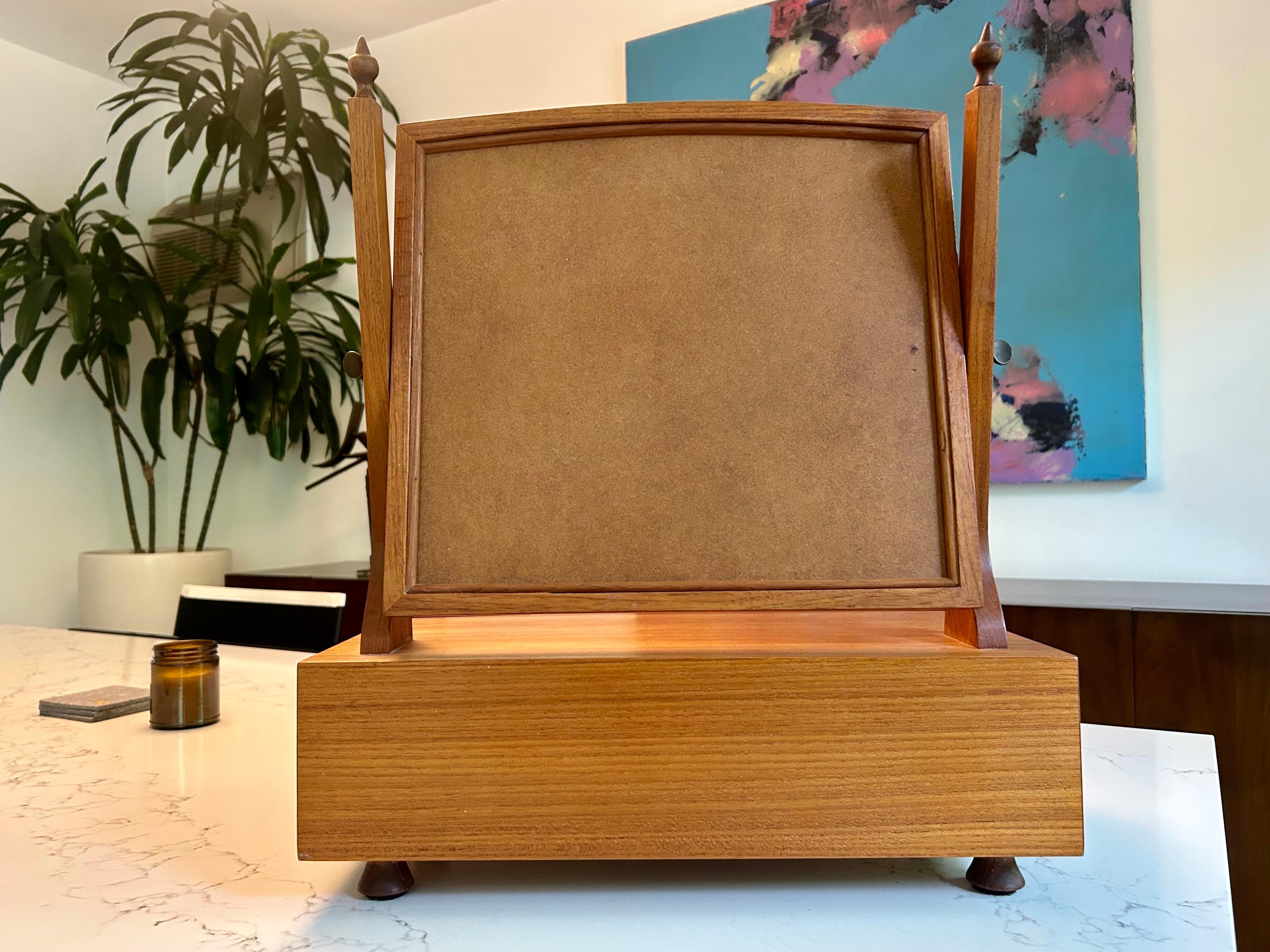 Boîte à bijoux de vanité en bois mélangé de Studio 1981 Robert Belander en vente 2