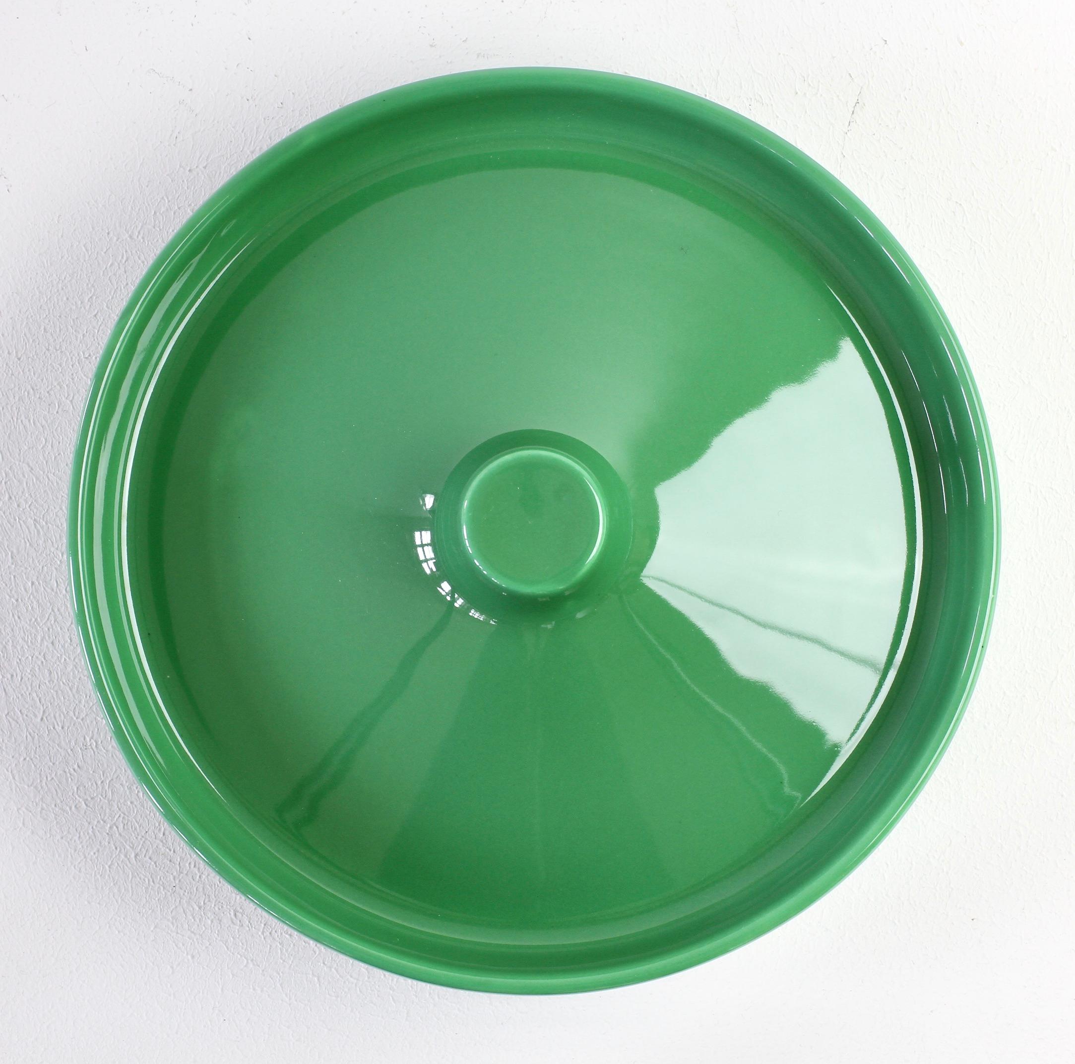 Studio O.P.I. for Gabbianelli Vintage Ceramic Green Ashtray 'New Old Stock' For Sale 8