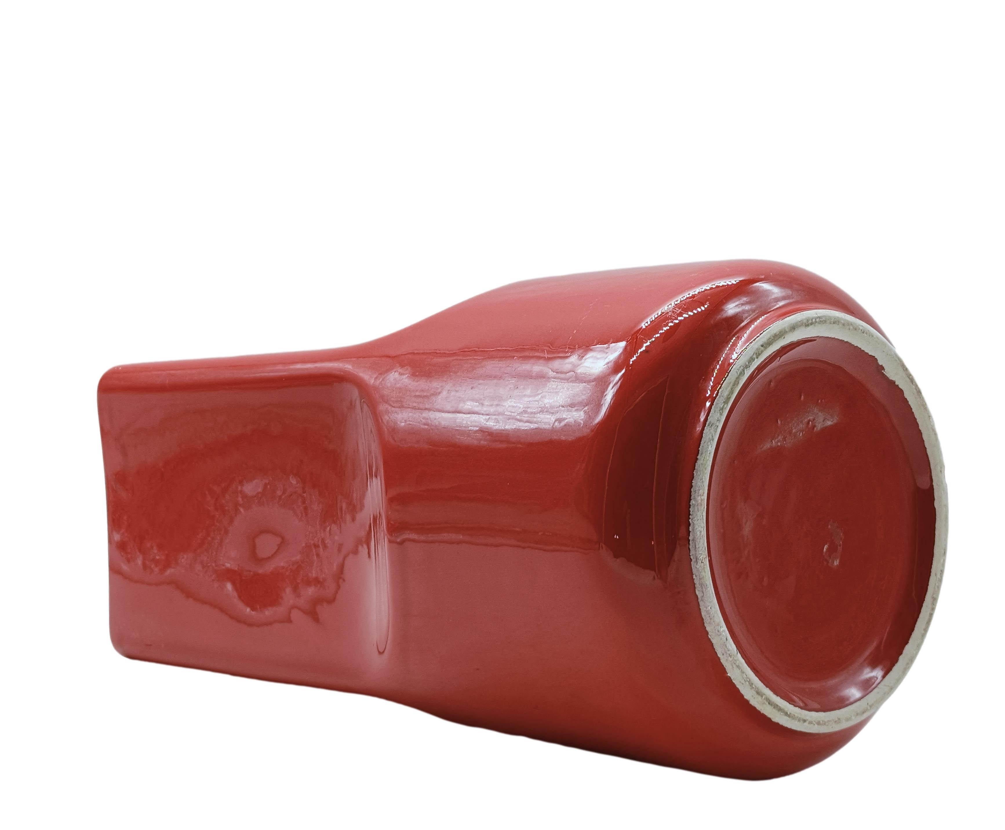 Studio O.P.I. für Gabbianelli Rote Keramikvase, Italien 1970er Jahre im Zustand „Gut“ im Angebot in Naples, IT