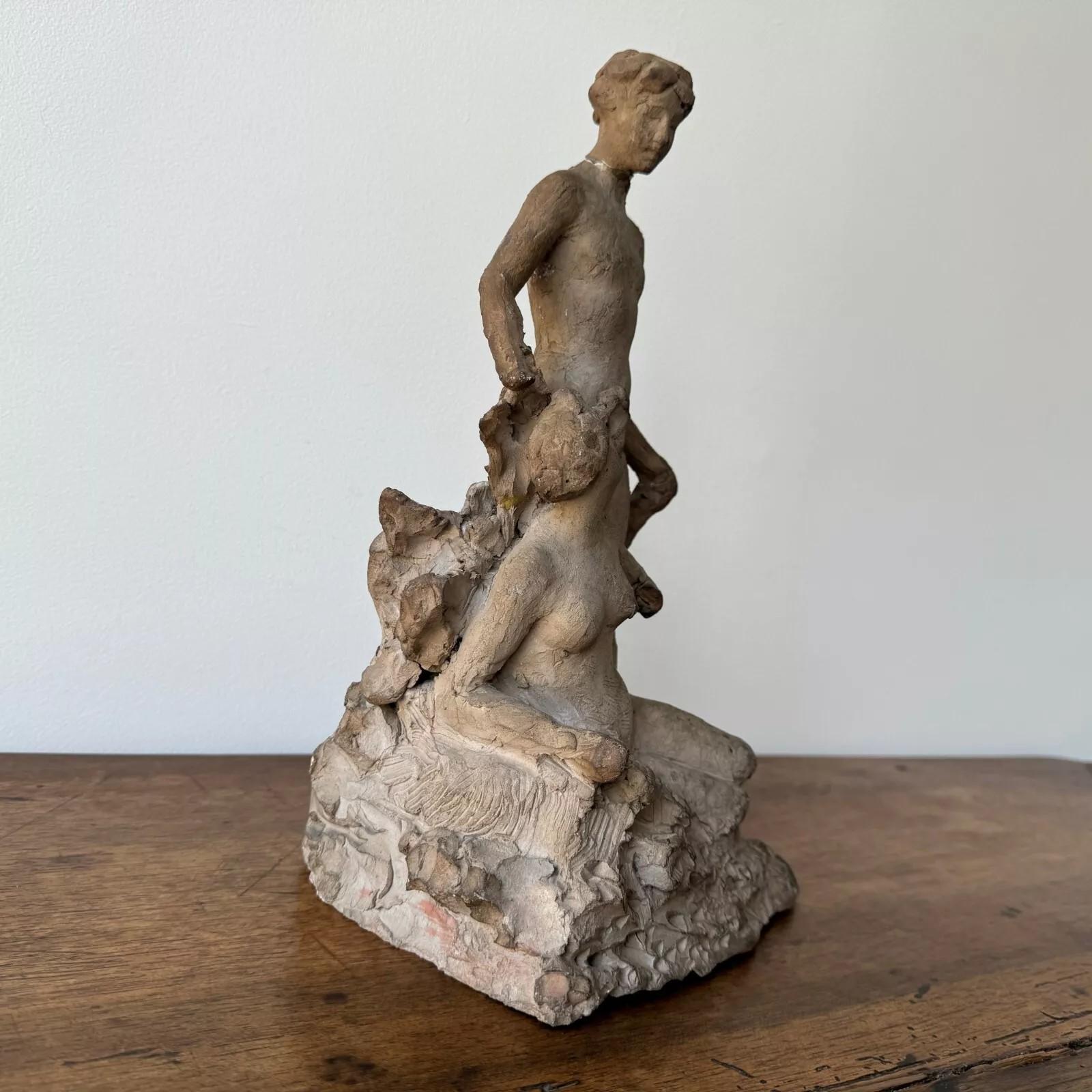 This studio plaster from the 20th century was created by Charles Filleul.
It is most likely a preparatory work for a commissioned public statue, as visible traces of hand modeling remain.

In terms of condition, please note that the piece has been