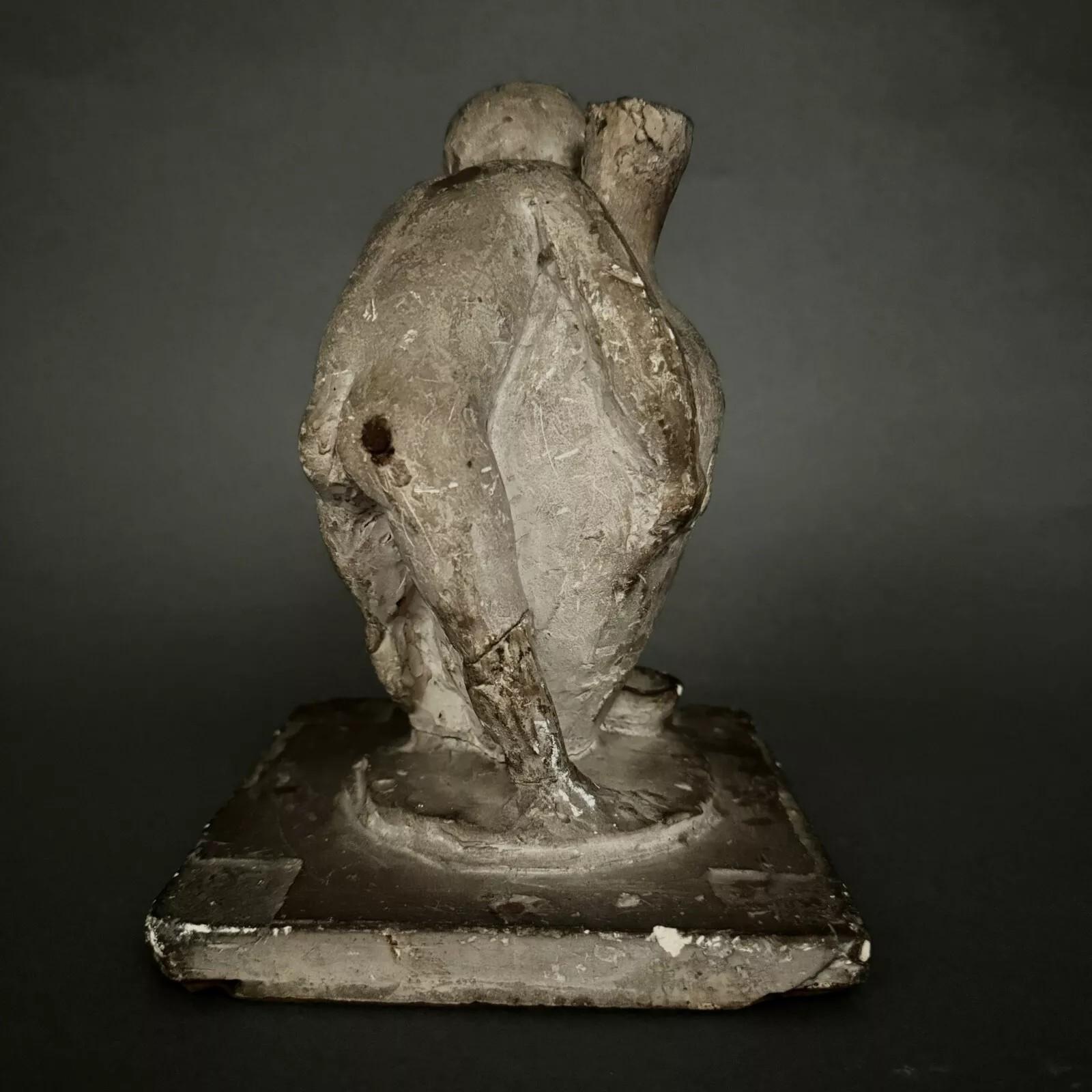 Sculpté à la main Studio plaster by Charles Filleul – Child holding an amphora. en vente