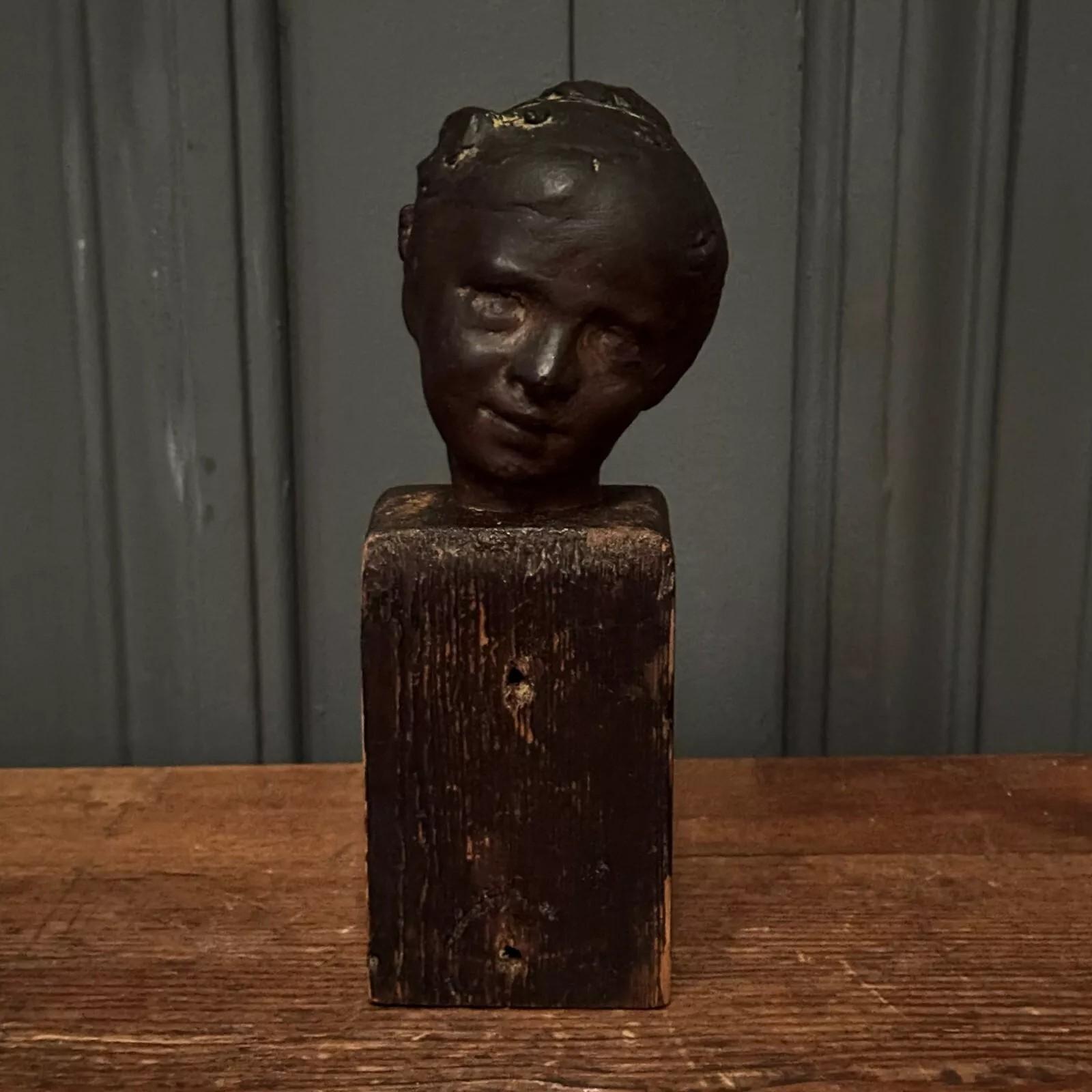 Plâtre Studio plaster by Charles Filleul depicting a young boy. en vente