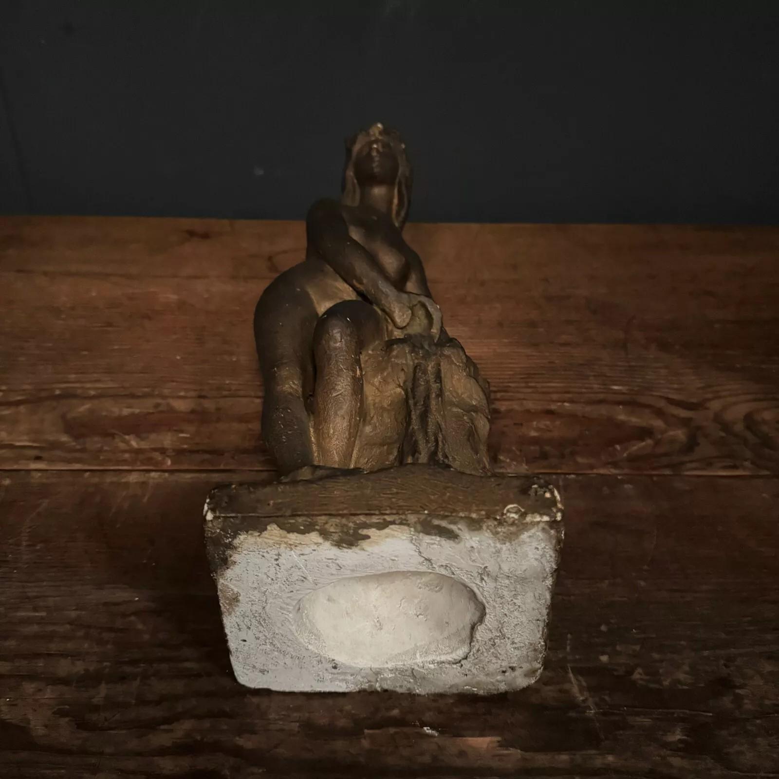 Studio Plaster Sculpture by Charles Filleul Woman in Antique Style, 20th Century For Sale 7