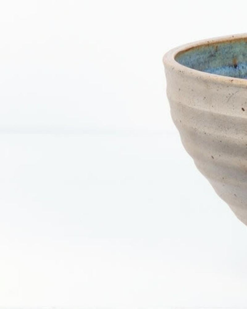 Studio Pottery, Bol Excellent état - En vente à London, GB