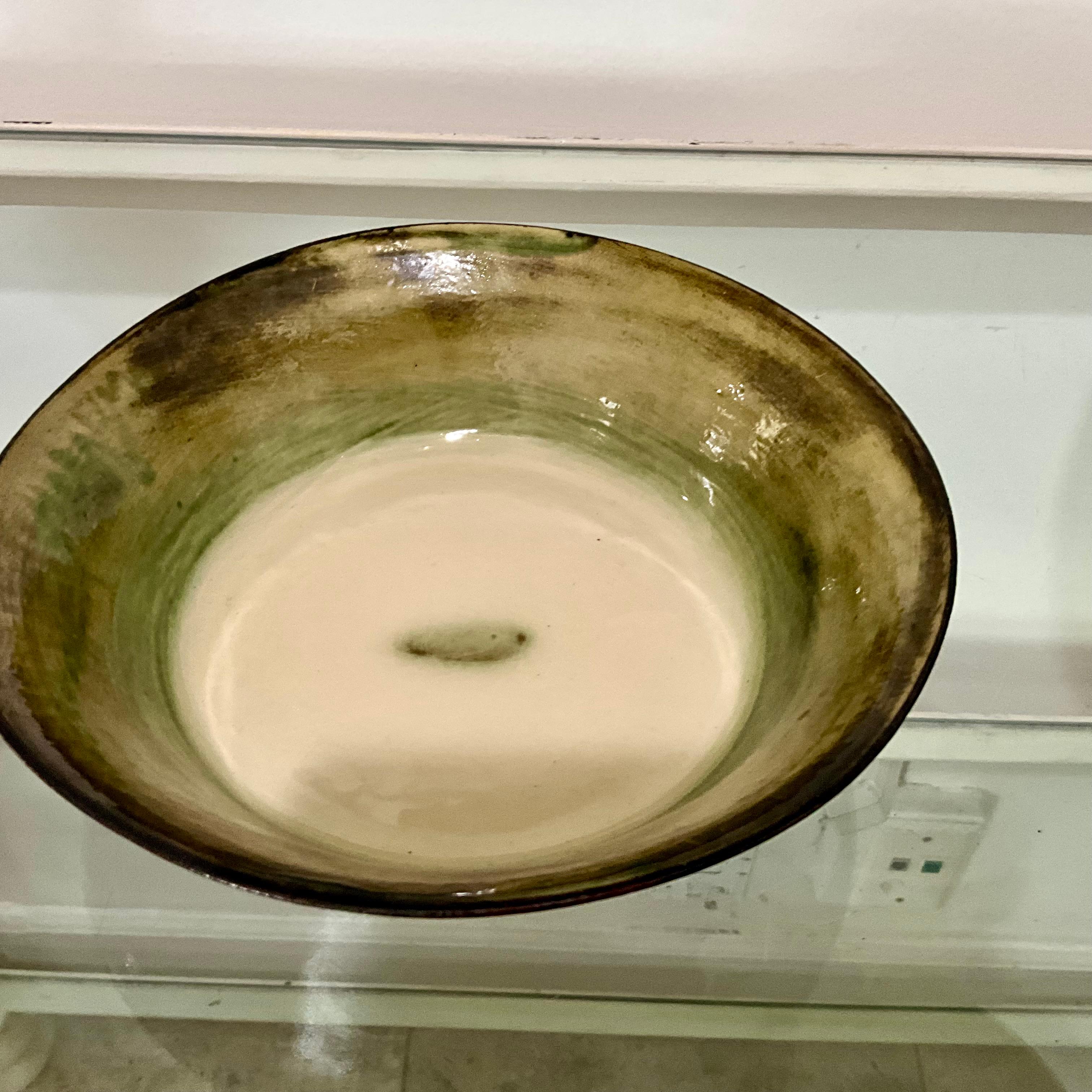 Studio Pottery Bowl with Earth-Tone Glaze, Illegible Signature, 8” x 2” In Good Condition For Sale In West Palm Beach, US