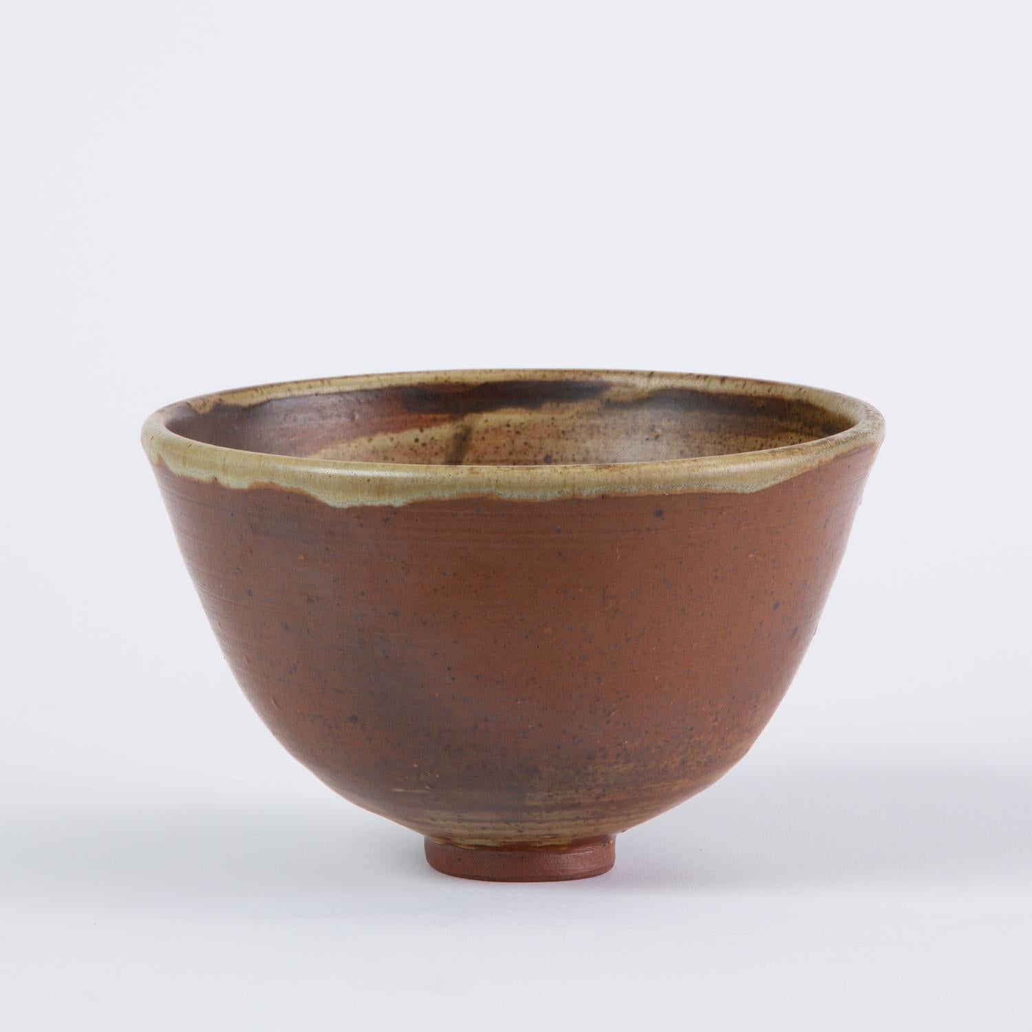 Mid-Century Modern Studio Pottery Bowl with Small Foot