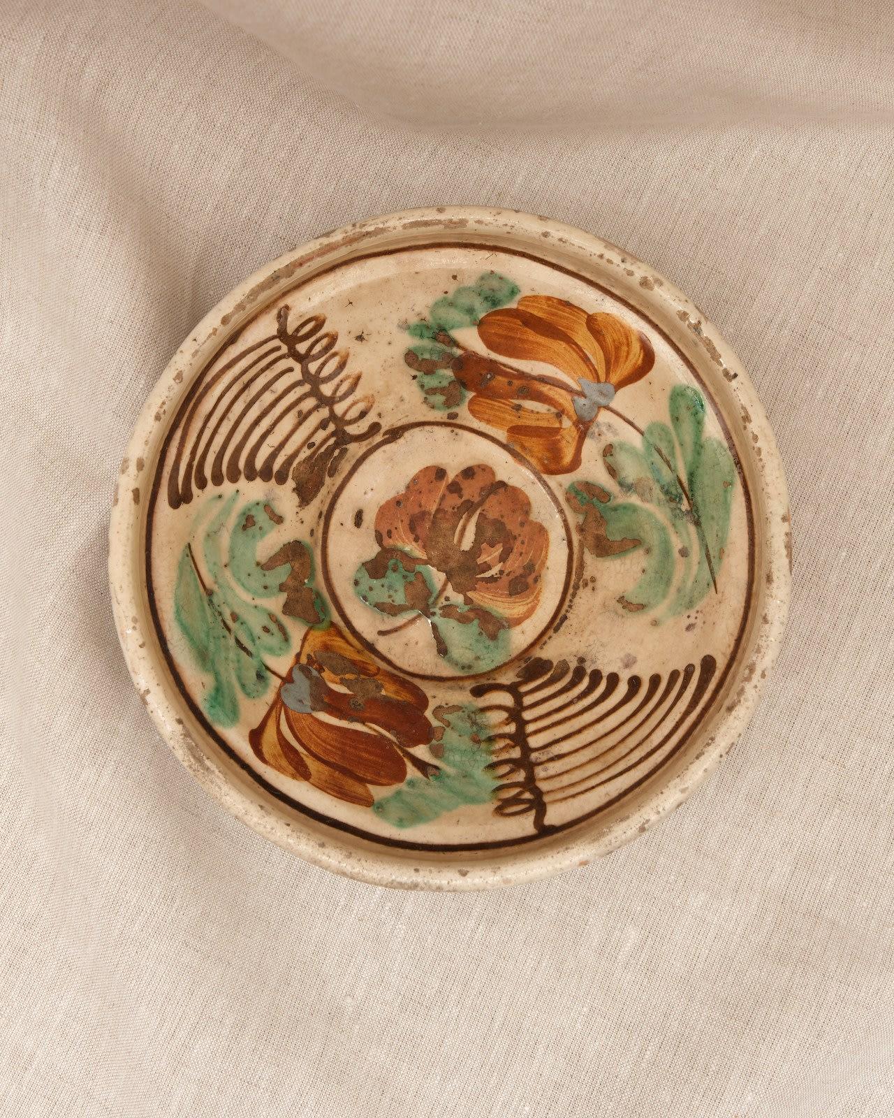 Romanian 
Slipware
H7 x W21cm
