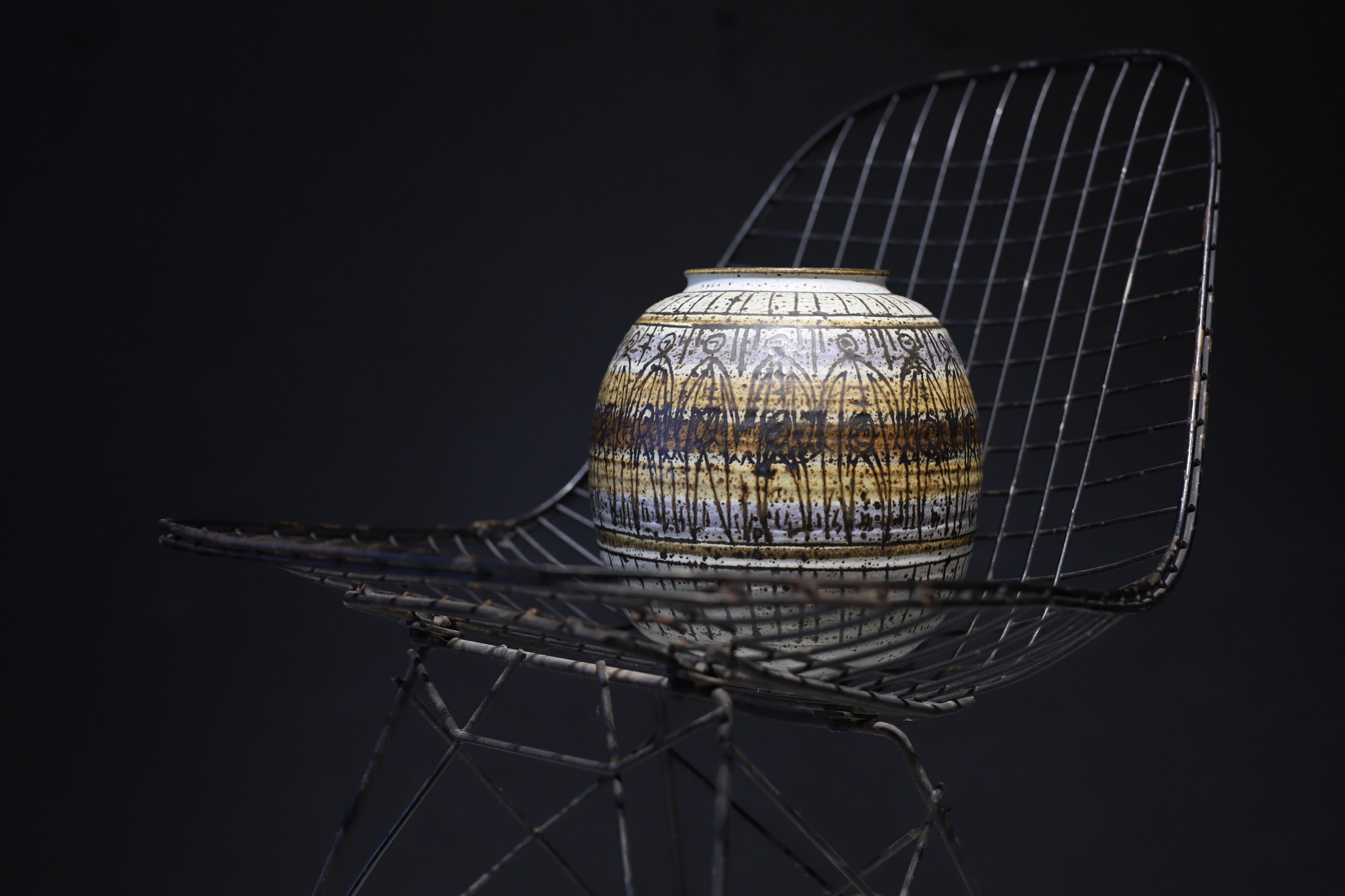 Studio Pottery by Montee Hoke, 1968 8