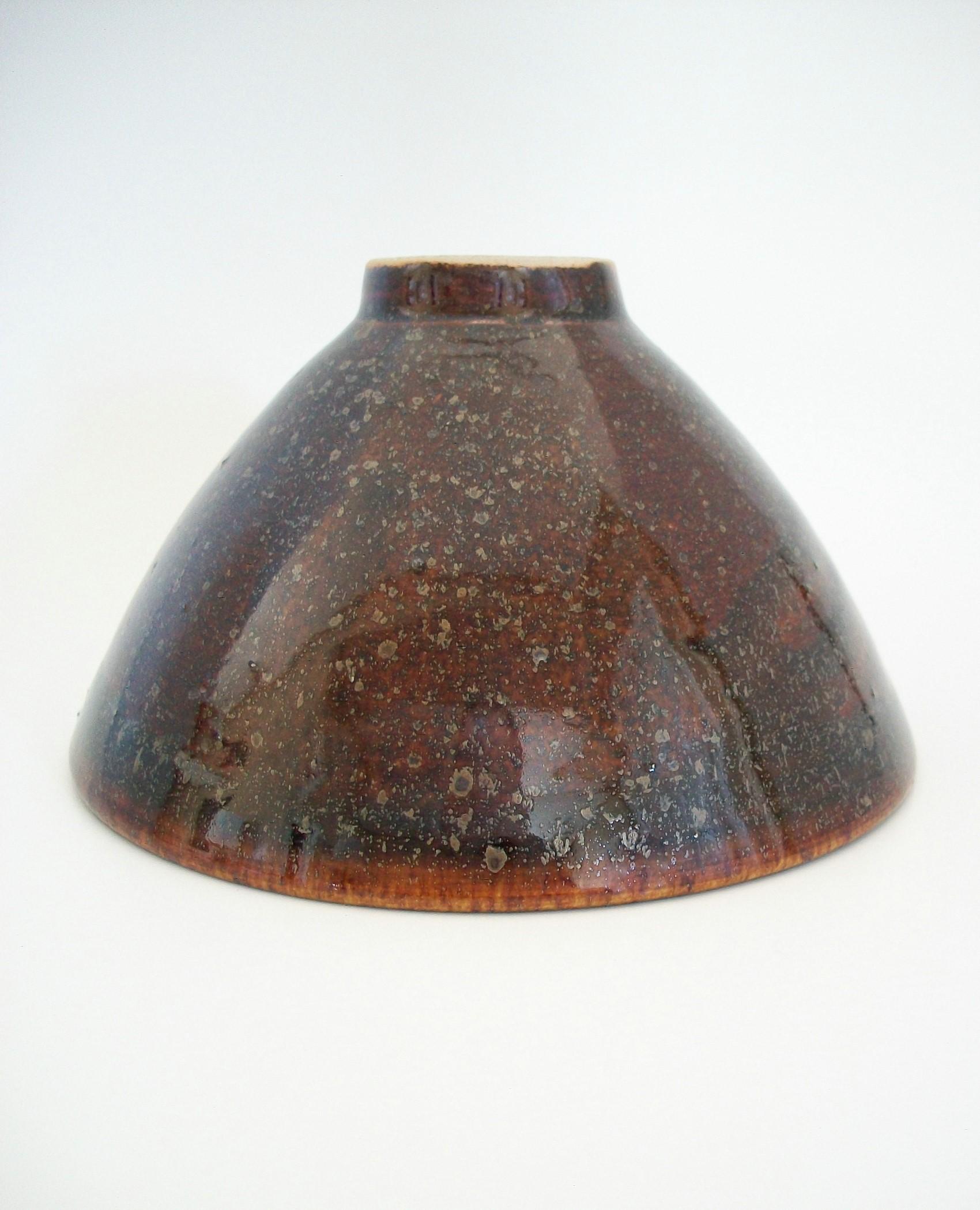 Glazed Studio Pottery Conical Bowl, Indistinctly Signed, Canada, circa 2006 For Sale