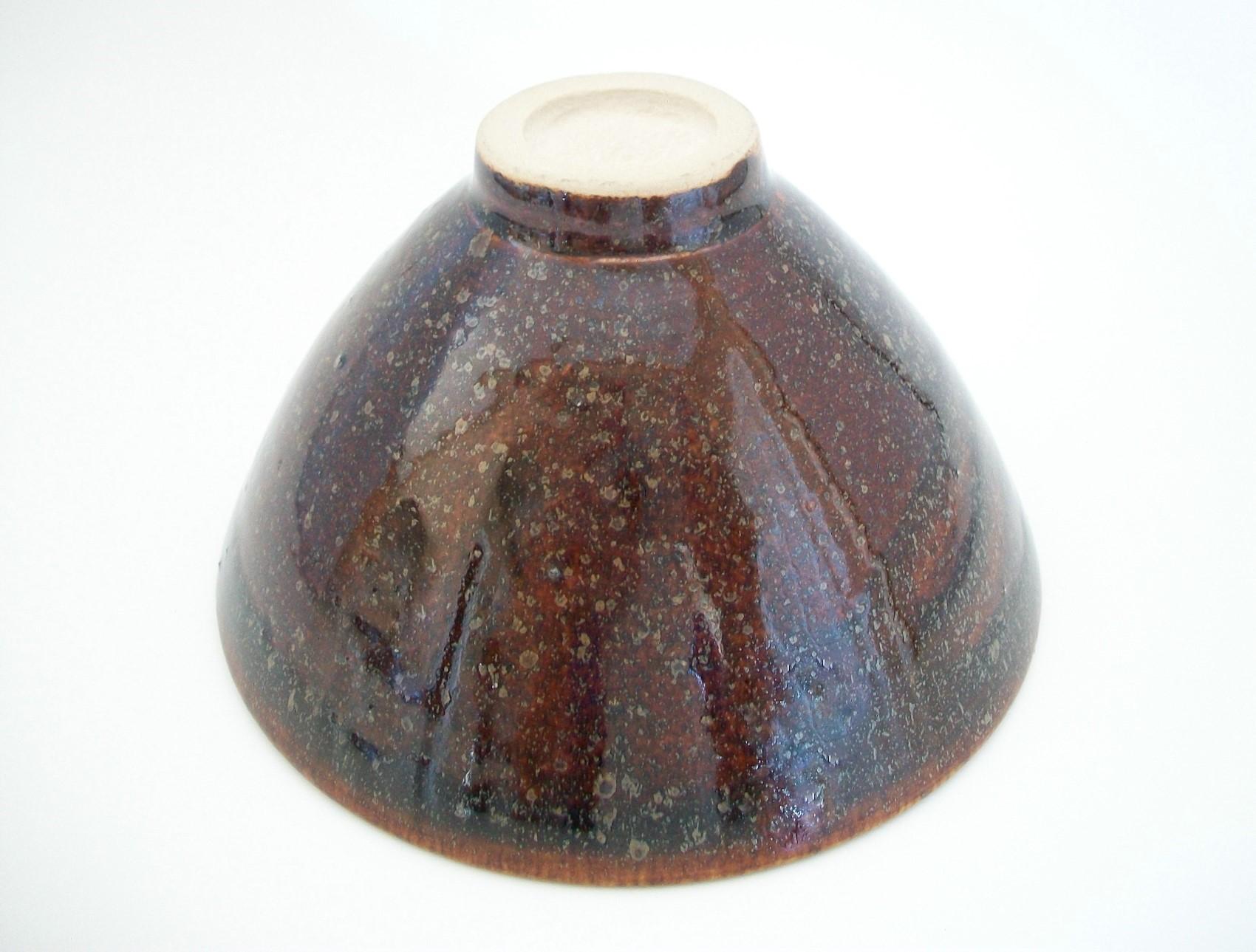 Studio Pottery Conical Bowl, Indistinctly Signed, Canada, circa 2006 In Good Condition For Sale In Chatham, ON